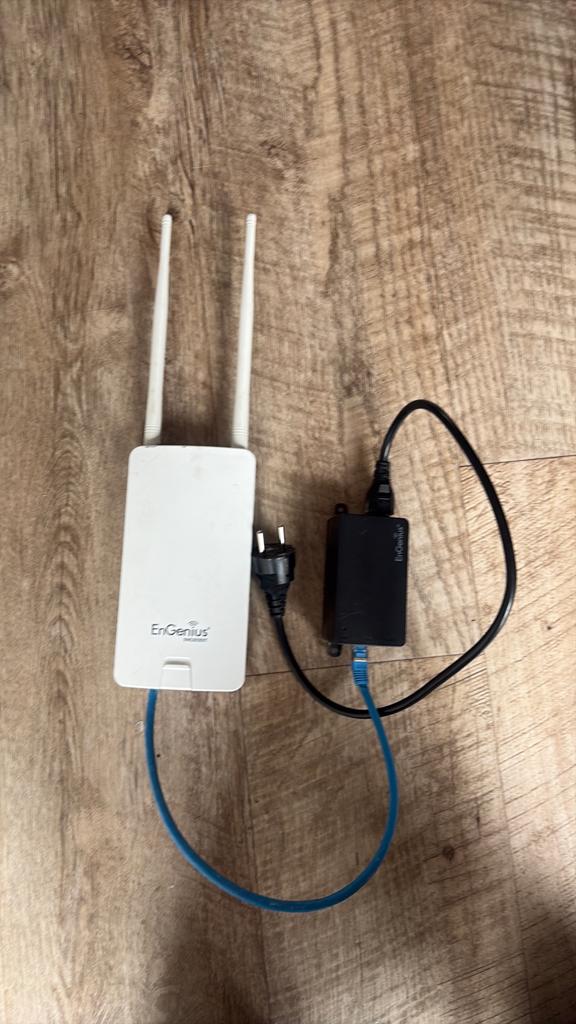 EnGenius ENS202EXT, Ophalen of Verzenden, Zo goed als nieuw