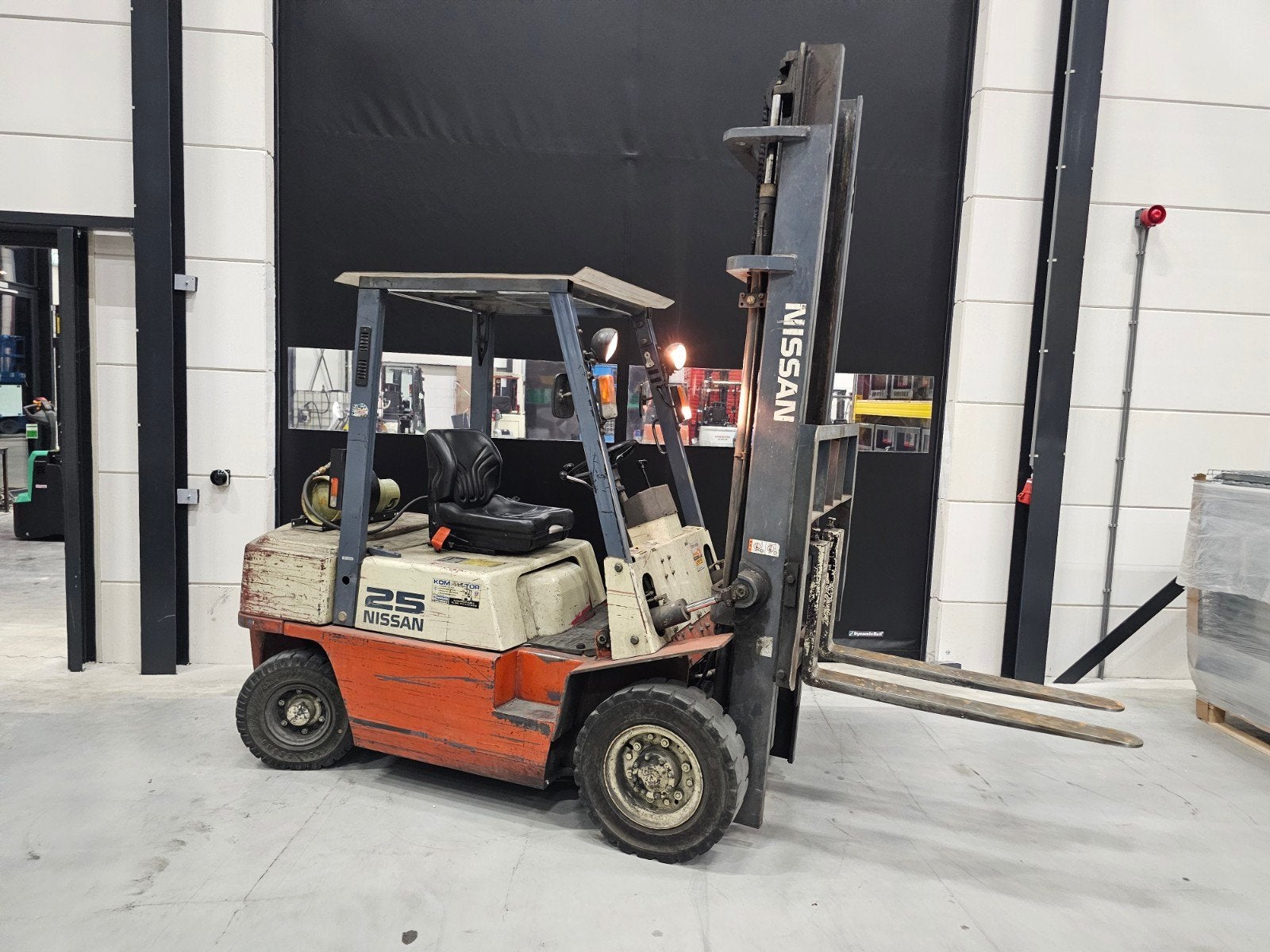 Nissan PJ02-A25U Heftruck - 2500 kg hefvermogen, Heftruck, Nissan, 2000 tot 3000 kg, Ophalen