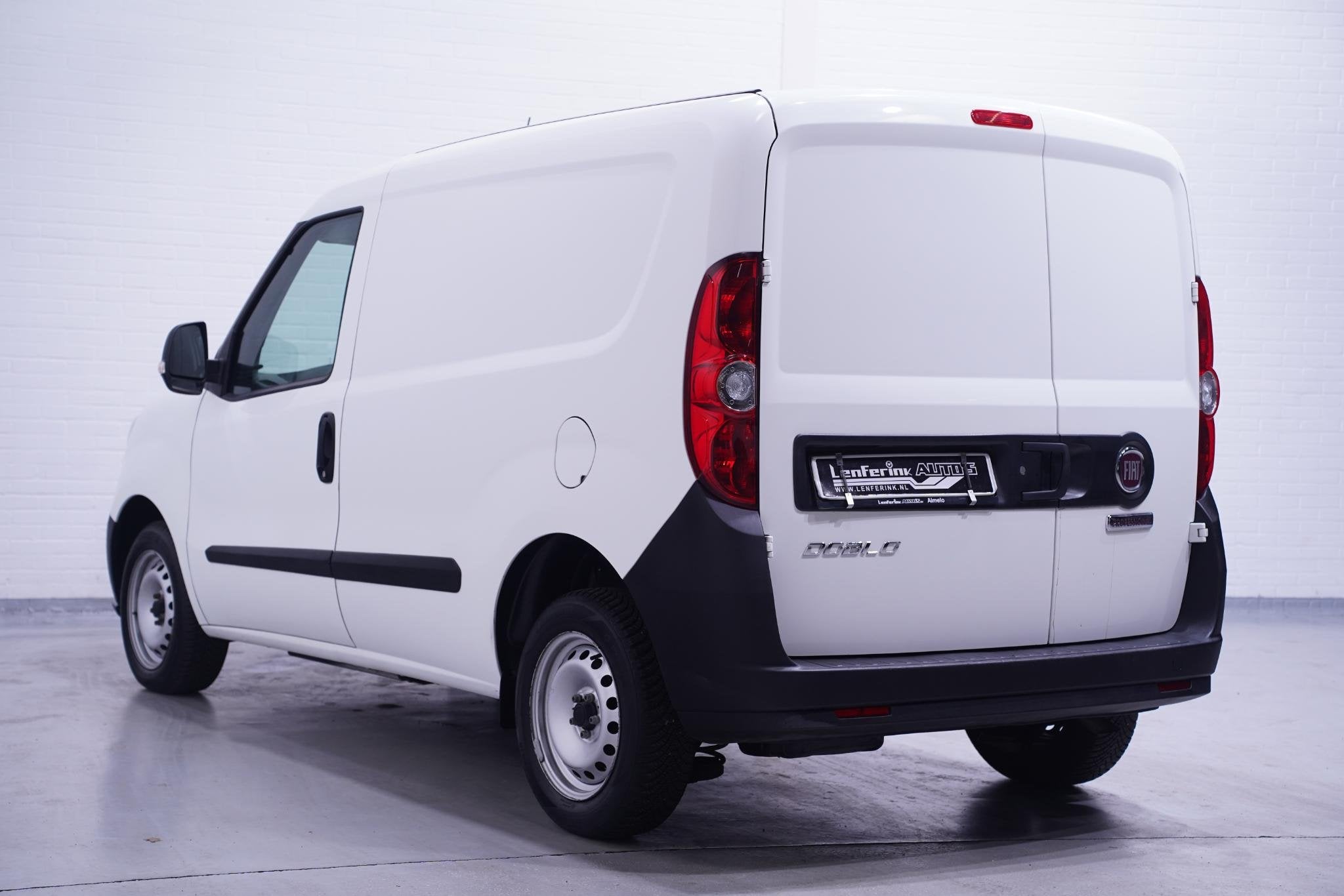 Fiat Doblo 1.3 Mjet 95 pk L1H1 Airco, 3-Zits, Bluetooth Laad, Auto's, Voorwielaandrijving, Stof, Gebruikt, 95 pk