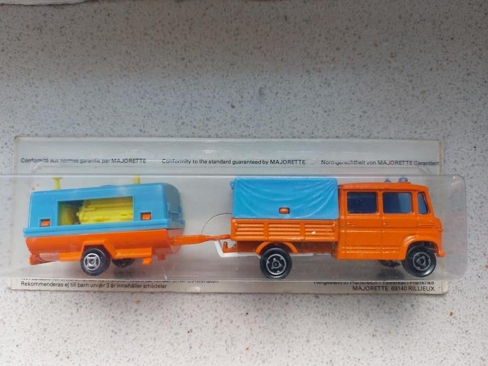 Majorette Mercedes Benz trax public 382, Hobby en Vrije tijd, Modelauto's | Overige schalen, Ophalen of Verzenden, Nieuw, Auto