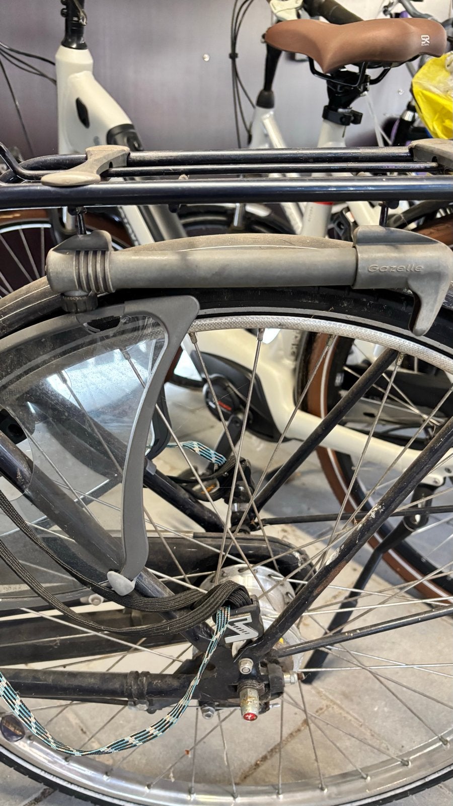 Foto 5 van Gazelle Ambiance Damesfiets - 7 Versnellingen