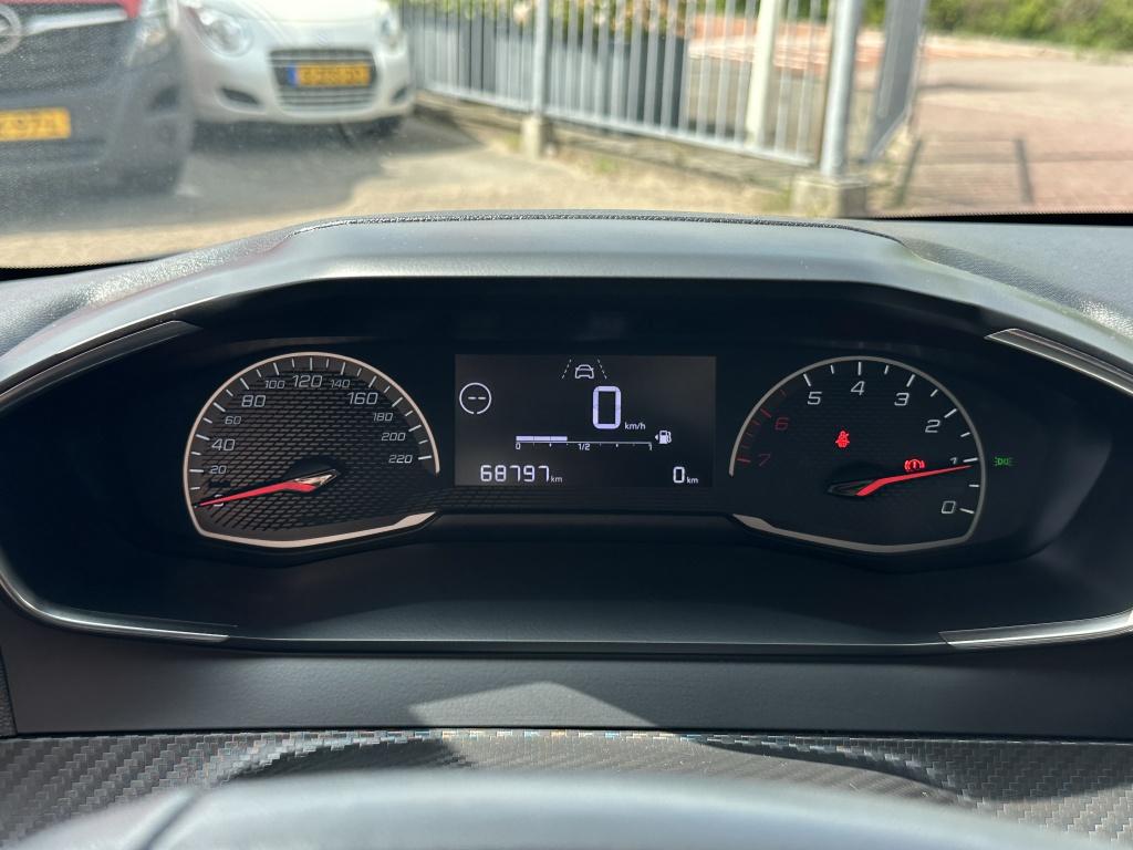 Peugeot 208 NIEUWE DISTRIBUTIE 1.2 PureTech Active | CarPlay, Auto's, Lichtsensor, Euro 6, 1199 cc, Origineel Nederlands