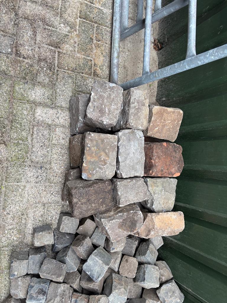 Gebruikte kasseien/kinderkopjes voor tuin of oprit, Ophalen, Gebruikt, Multi, Kei