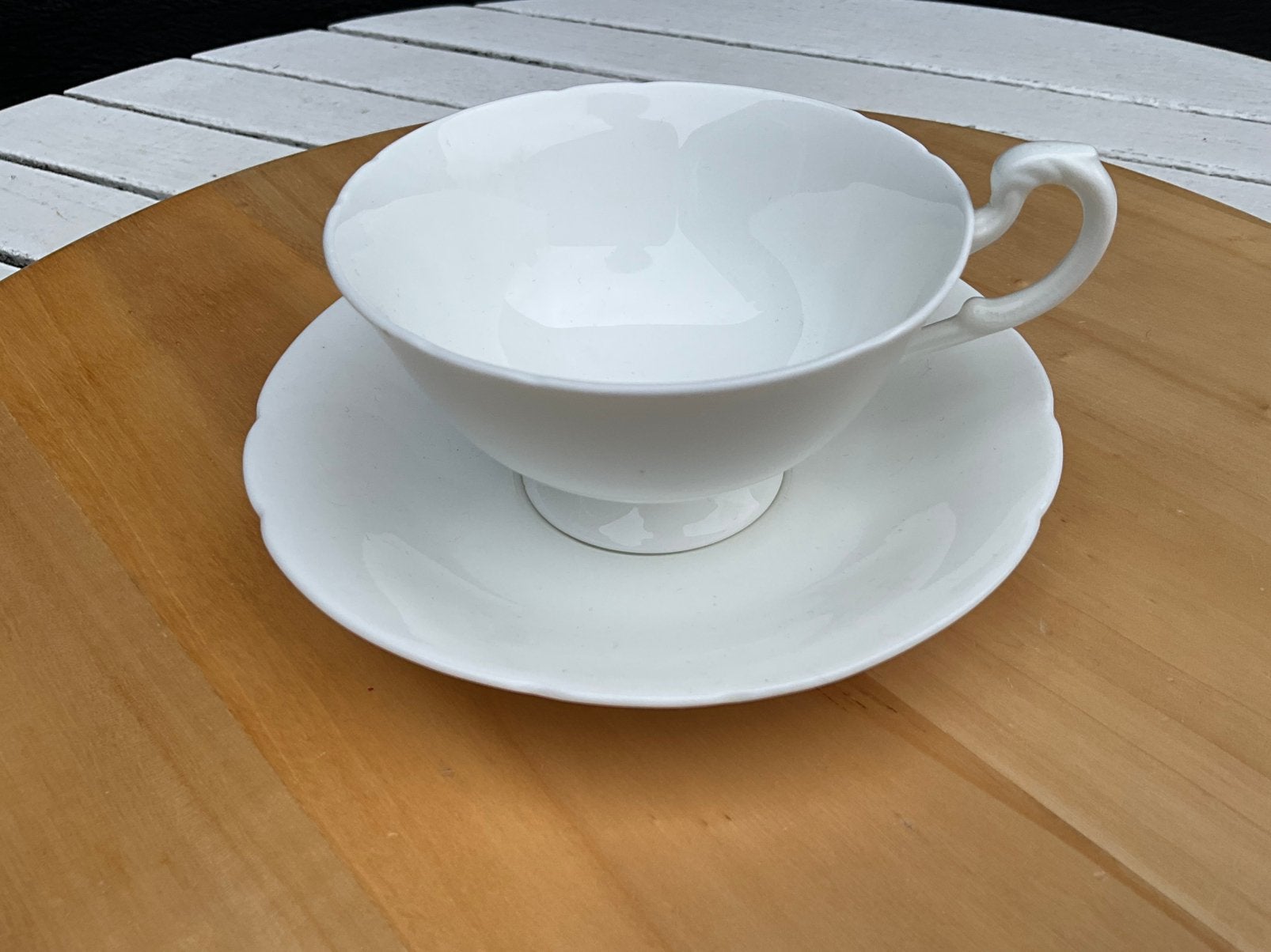Kop en schotel Paragon Bone China, Ophalen of Verzenden, Nieuw, Porselein, Kop en/of schotel