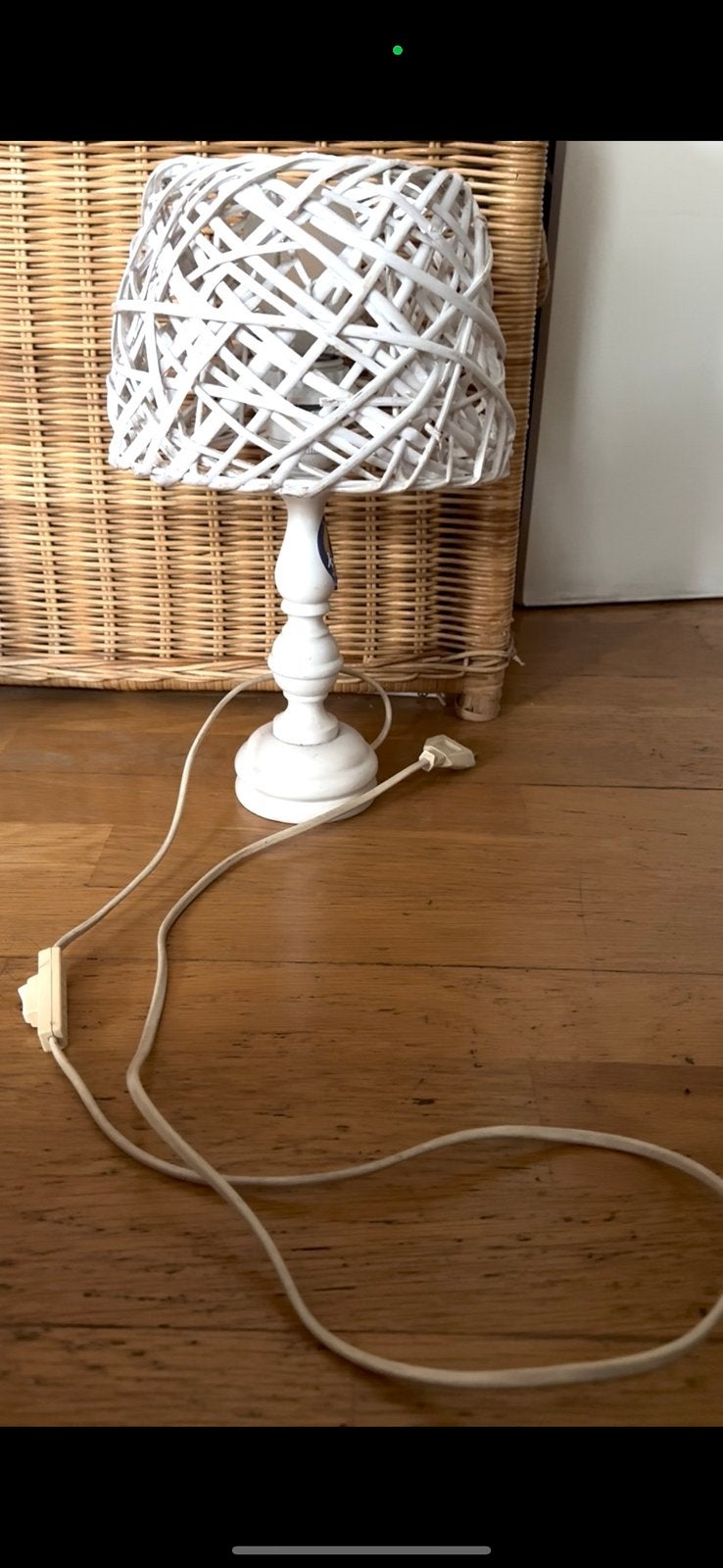 Gezellige tafellamp tafel lamp Wit riet rattan rotan 35 cm, Vintage, Wit, Zo goed als nieuw, Hout