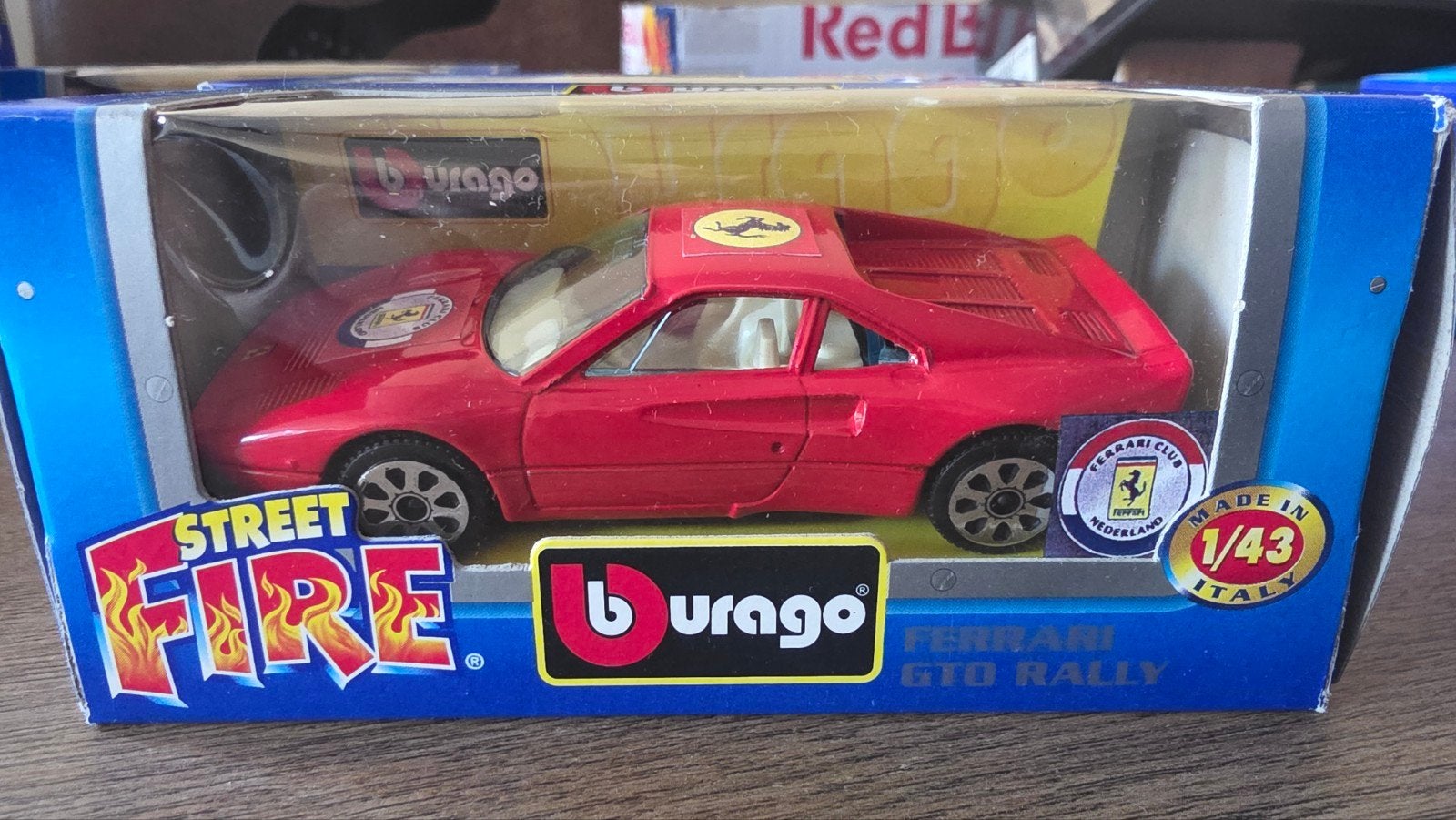 Zeldzame Bburago Ferrari GTO 1:43 - Ferrari Club NL Editie, Ophalen of Verzenden, Nieuw, Auto, Overige merken