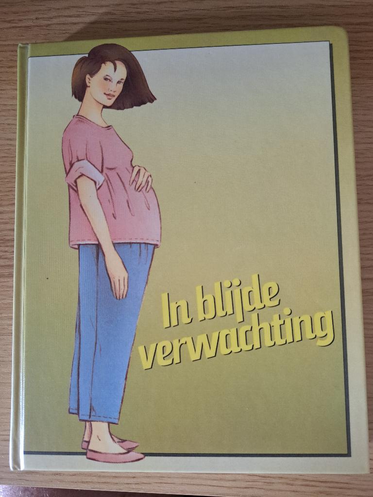 In blijde verwachting en Dat leuke eerste jaar, Gelezen, Zwangerschap en Bevalling, Ophalen of Verzenden, Moeders voor moeders