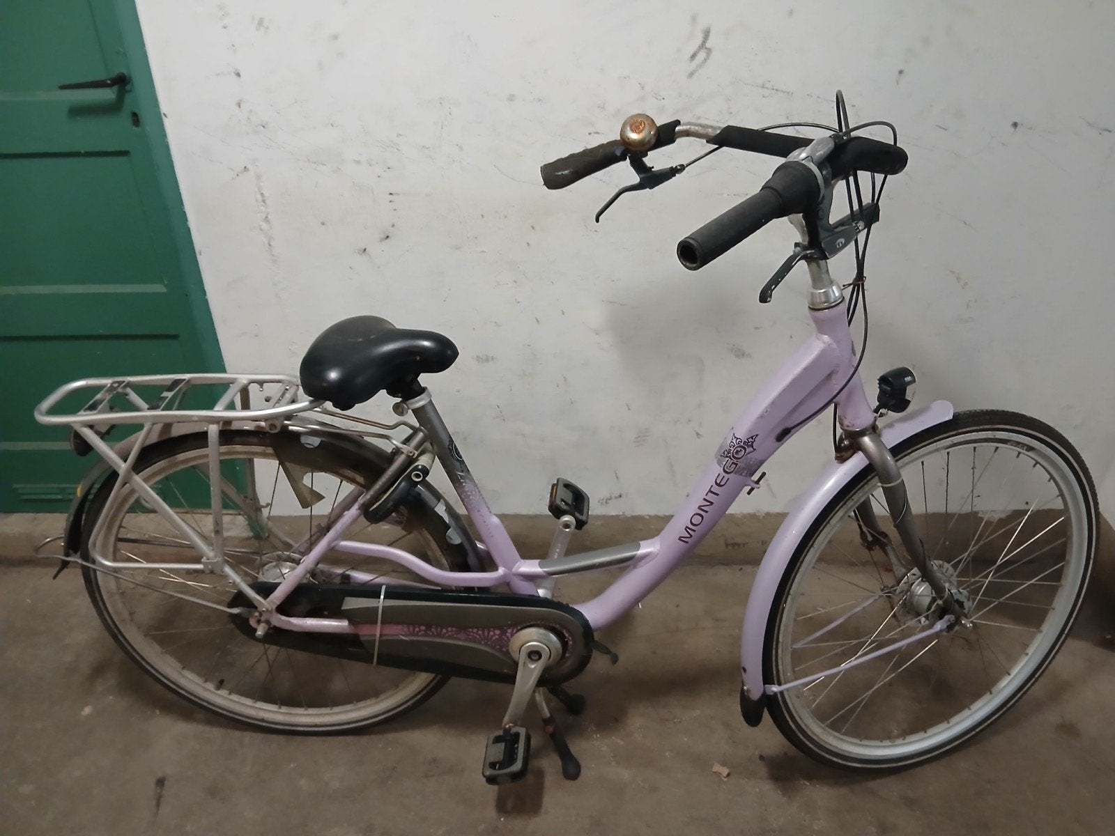 montego damesfiets ( opknapper zie beschrijving), Fietsen en Brommers, Fietsen | Dames | Damesfietsen, Ophalen, Gebruikt, Overige merken