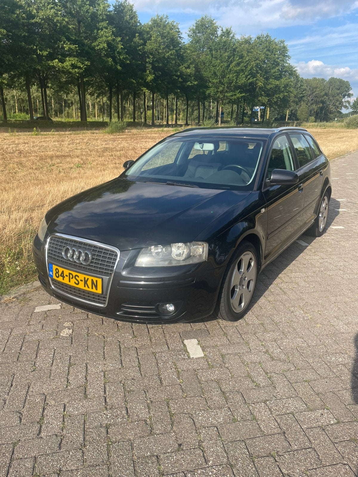 Audi A3 Sportback 1.6 FSI 115 PK – Airco – Onderhouden, Voorwielaandrijving, 15 km/l, 4 cilinders, Zwart