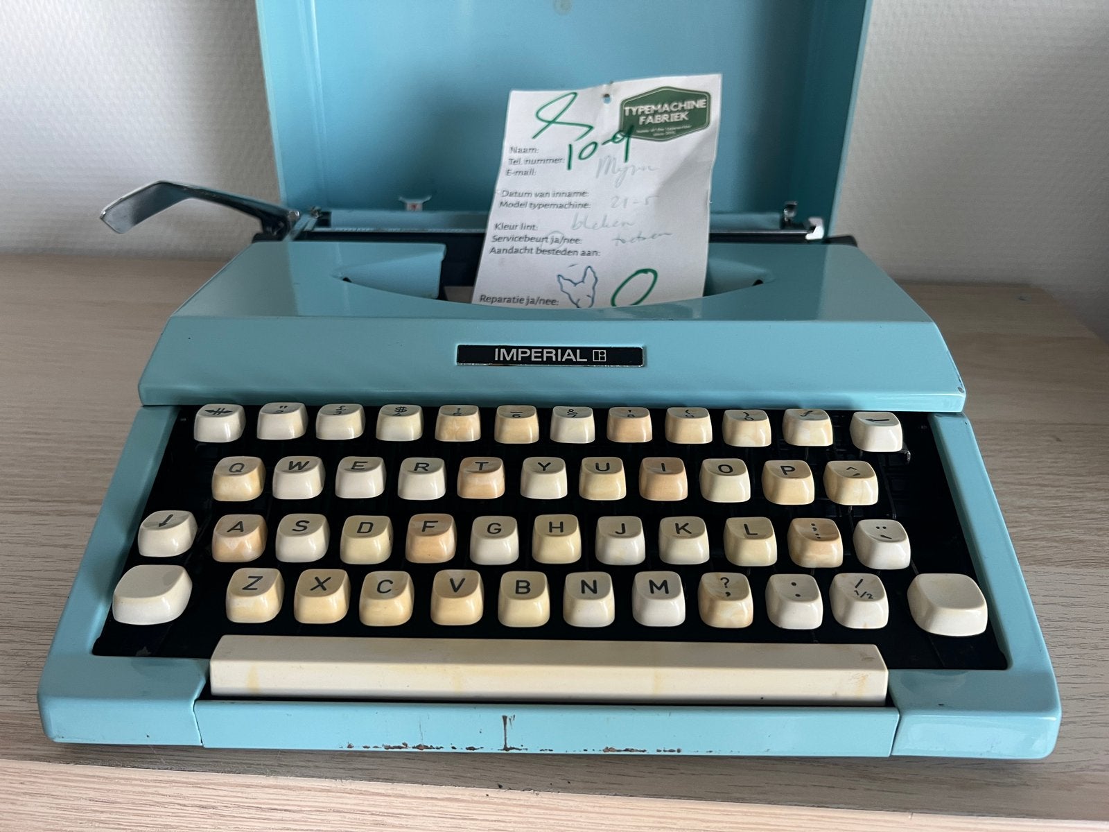 Leuke blauwe Imperial Signet typemachine met koffer, Diversen, Typemachines, Verzenden, Gebruikt