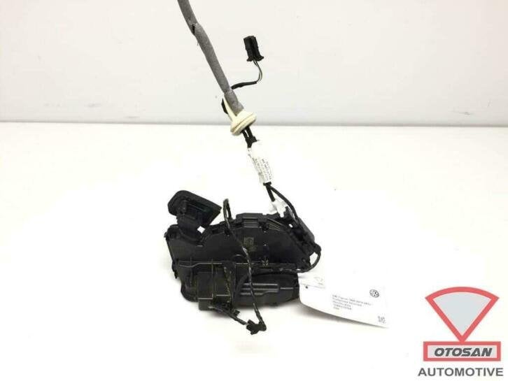vw tiguan 5na vag portierslot deurslot rechts voor 5ta837016, Gebruikt, Volkswagen, Volkswagen AG, Vw@volkswagen.de