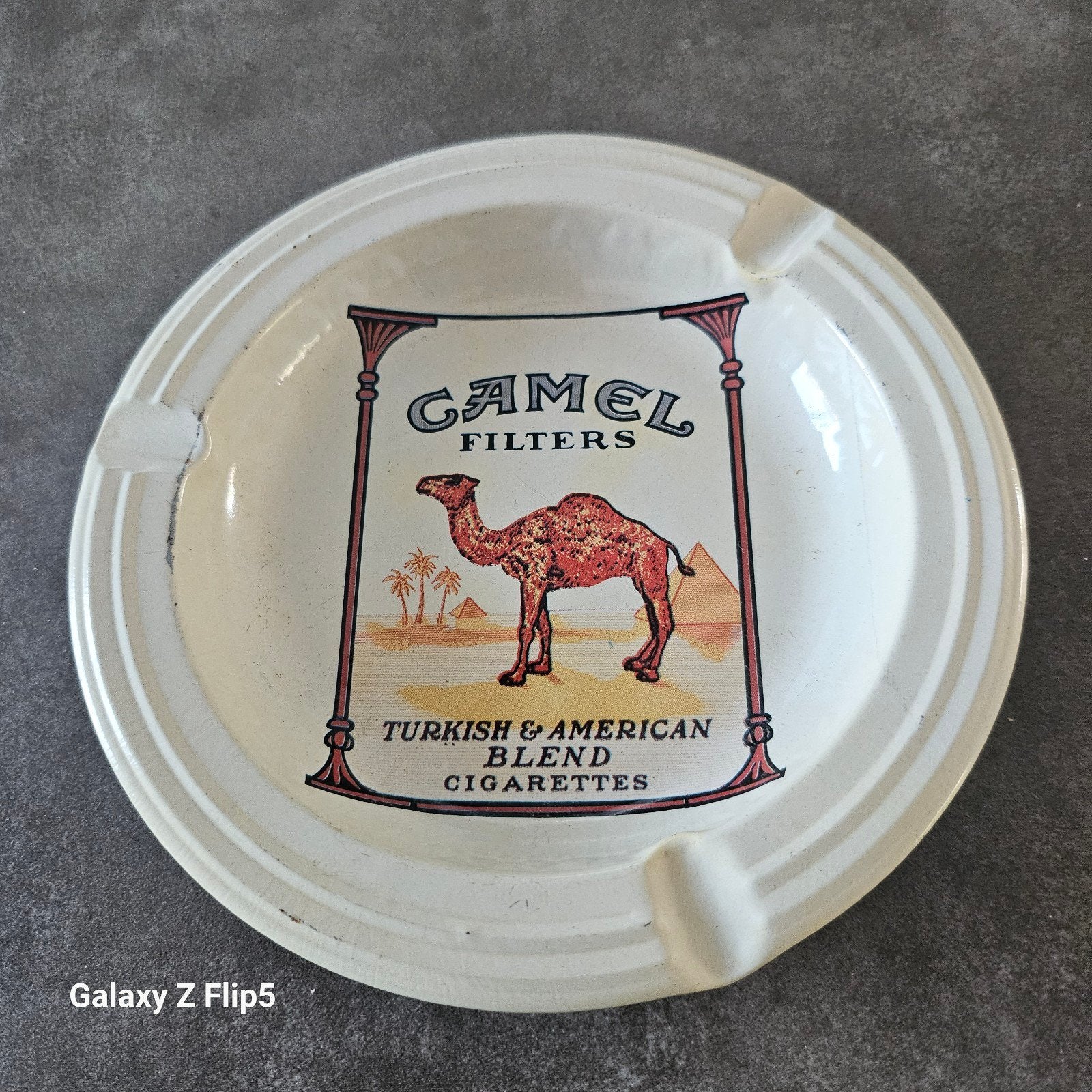 Vintage Camel Filters Asbak - Turkish & American Blend, Verzamelen, Rookartikelen, Aanstekers en Luciferdoosjes, Ophalen of Verzenden