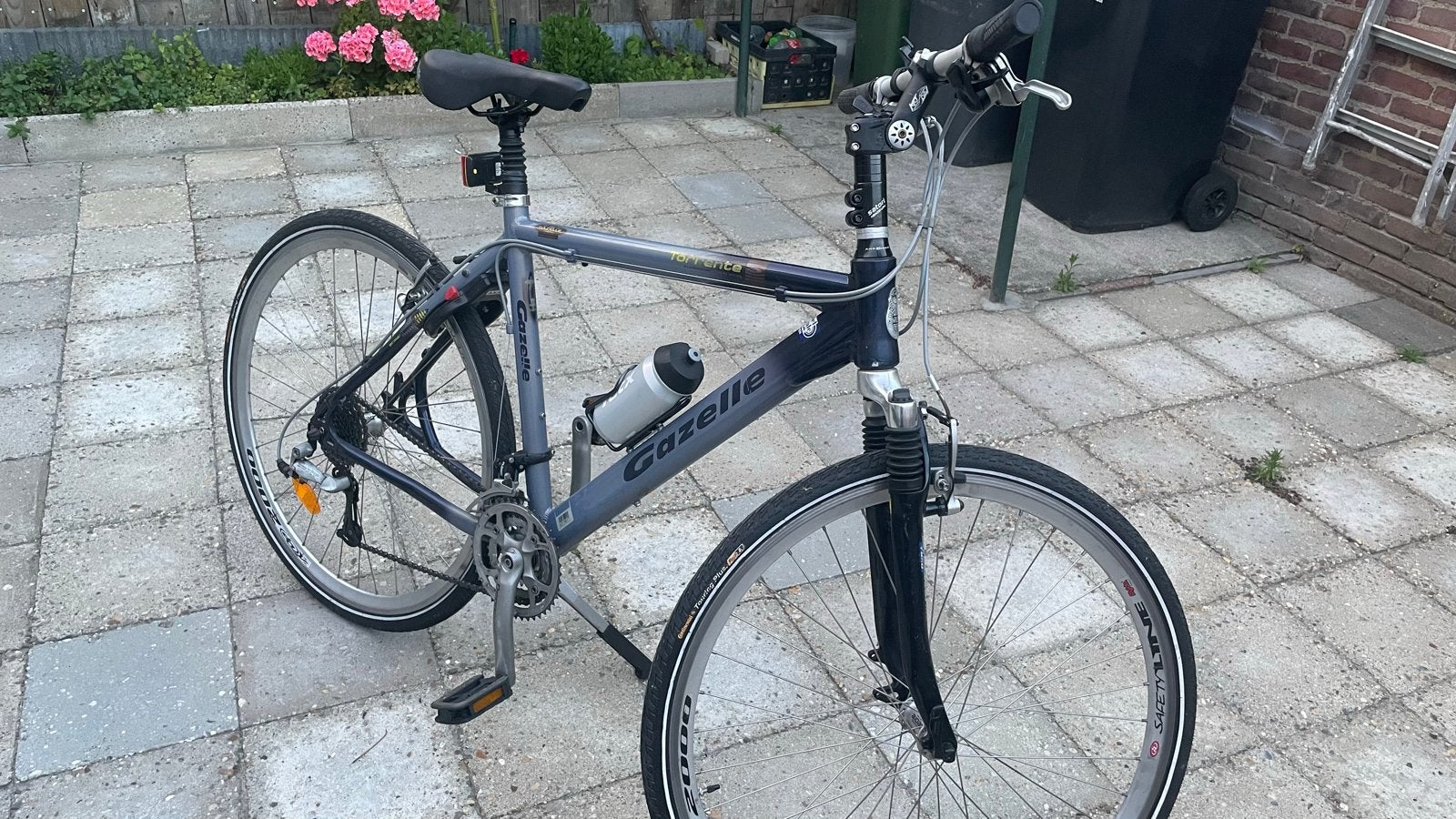 Gazelle Torrente Hybride Fiets - Deore Afmontage, Ophalen, 28 inch, Vering, Velgrem