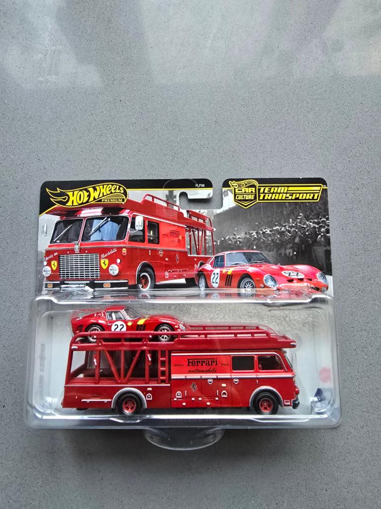 Hot Wheels Team Transport Ferrari 250 GTO & Fiat 642, Ophalen of Verzenden, Nieuw