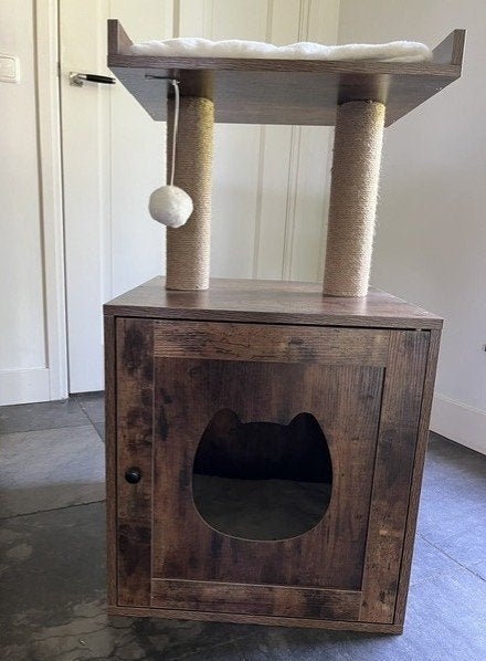 Te koop: kattenmeubel met krabpalen - 50x48x89 cm Bruin, Ophalen, Nieuw, Overige