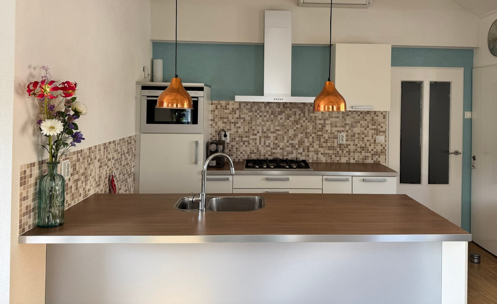 Laatste kans, 2e leven!! Moderne witte keuken met kookeiland, Ophalen, Wit, Overige typen, Zo goed als nieuw