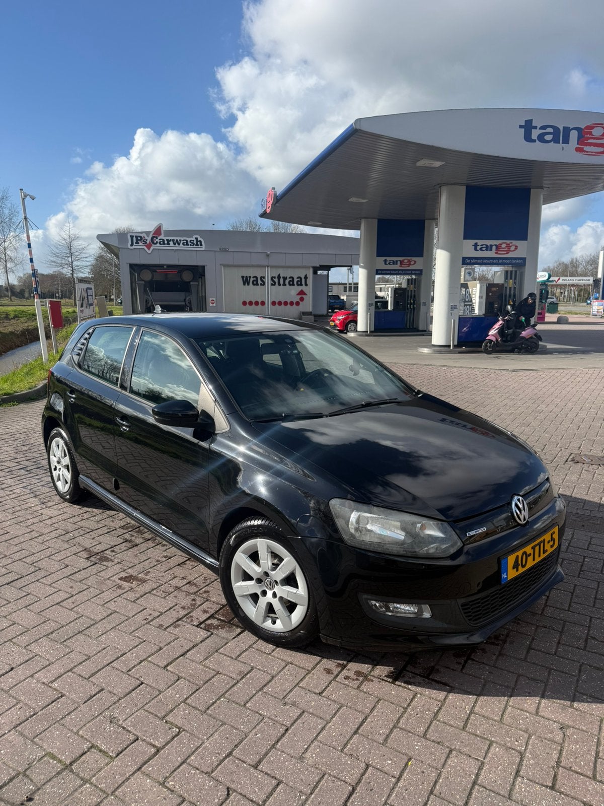 Volkswagen Polo 1.2 TDI 55KW BM 2012 Zwart, Auto's, Voorwielaandrijving, 74 pk, 1199 cc, 96 €/maand