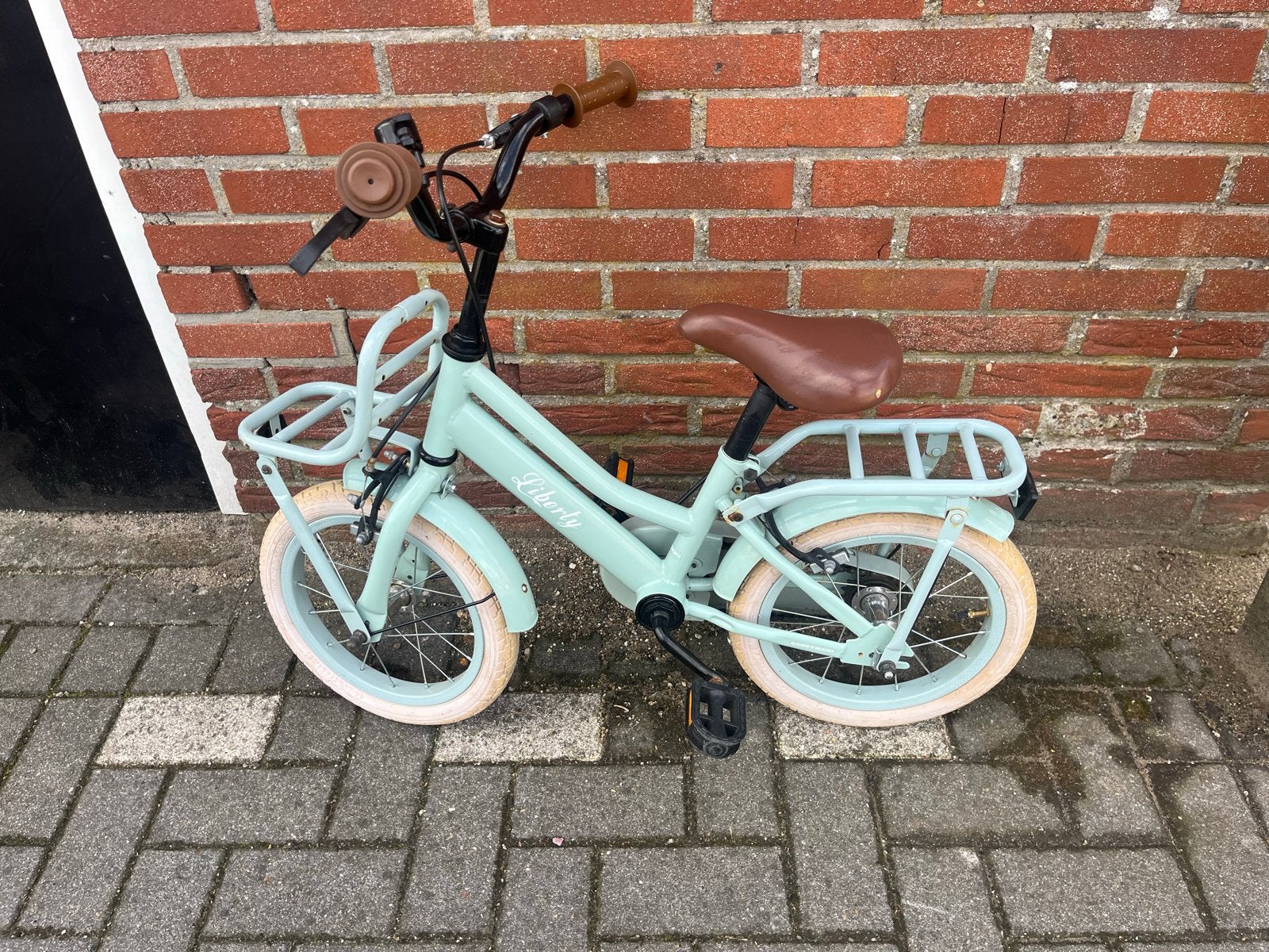 Kinderfiets Liberty 12 inch - gebruikt, Fietsen en Brommers, Ophalen, Gebruikt, Terugtraprem, Minder dan 16 inch
