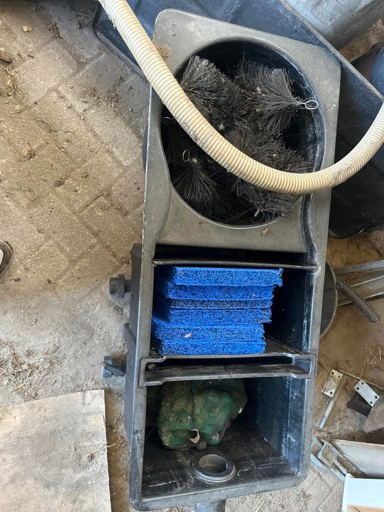 Vijverfilter met borstels en matten, Tuin en Terras, Vijver-toebehoren, Gebruikt, Ophalen of Verzenden