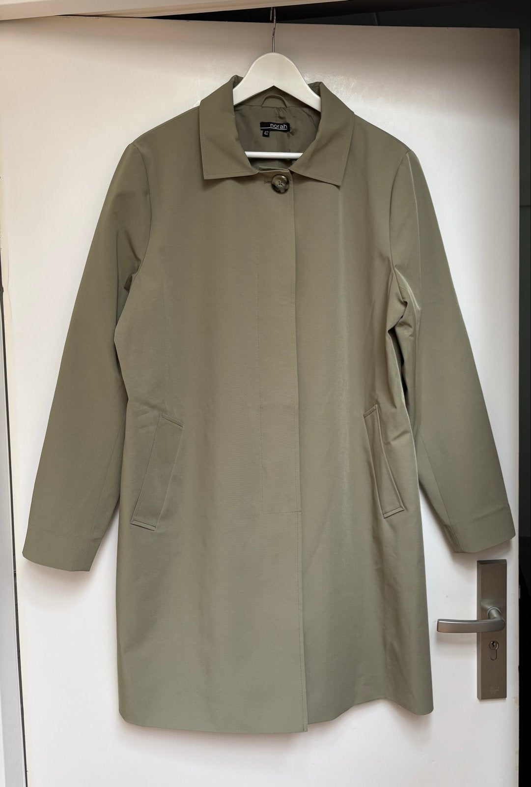 Norah trenchcoat maat 42, Verzenden, Zo goed als nieuw, Maat 42/44 (L), Groen
