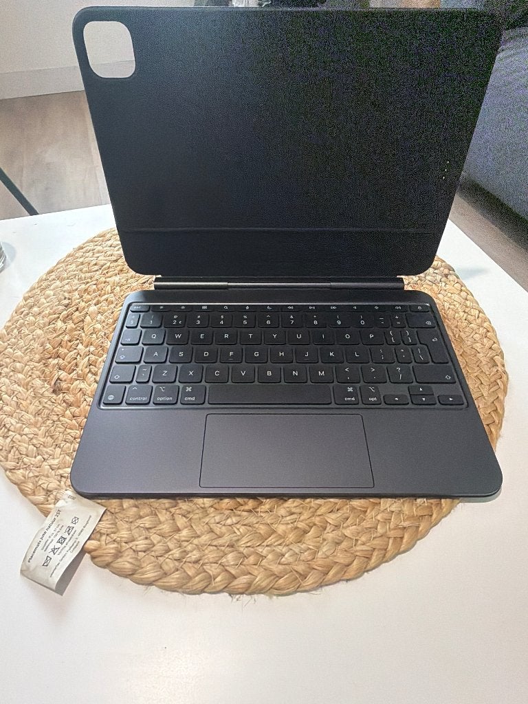 Apple Magic Keyboard - iPad Pro 11" (2024-2025) - Black, Computers en Software, Apple iPads, Ophalen, Apple iPad, Zwart, 11 inch