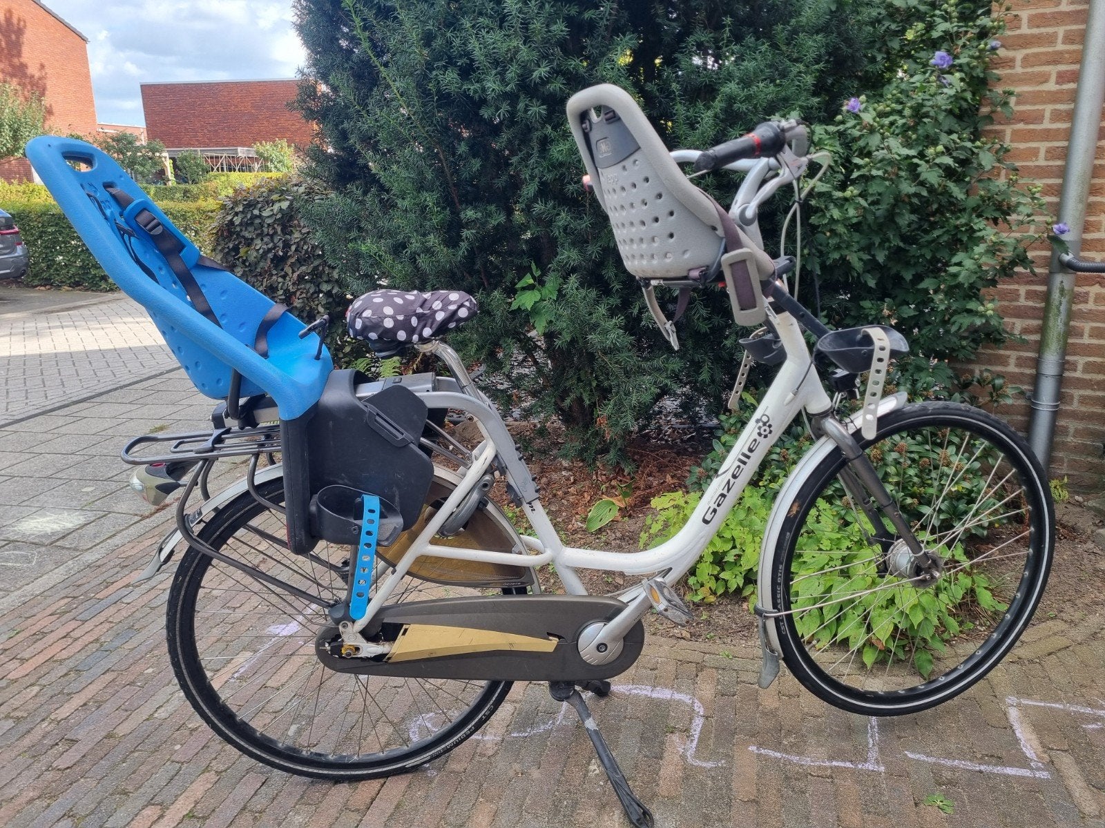 Gazelle fiets met kinderzitjes - Ideaal voor gezinnen, Fietsen en Brommers, Ophalen, Velgrem, Versnellingen, Gazelle