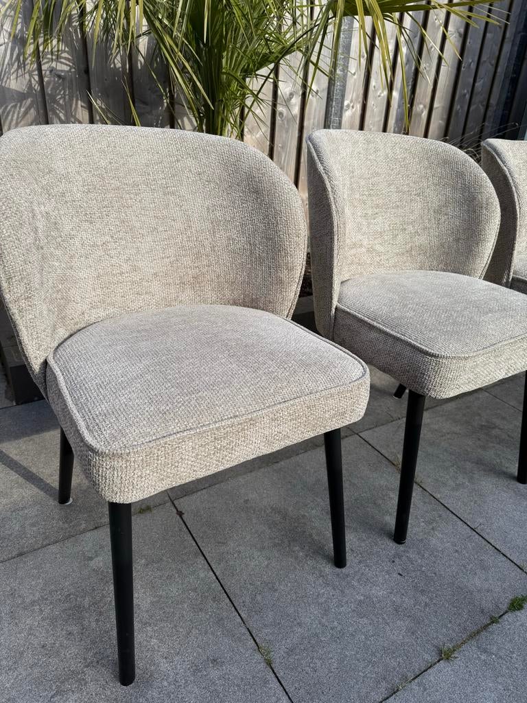 Drie eetkamer stoelen beige met zwarte poten, Ophalen, Gebruikt, Overige kleuren, Drie