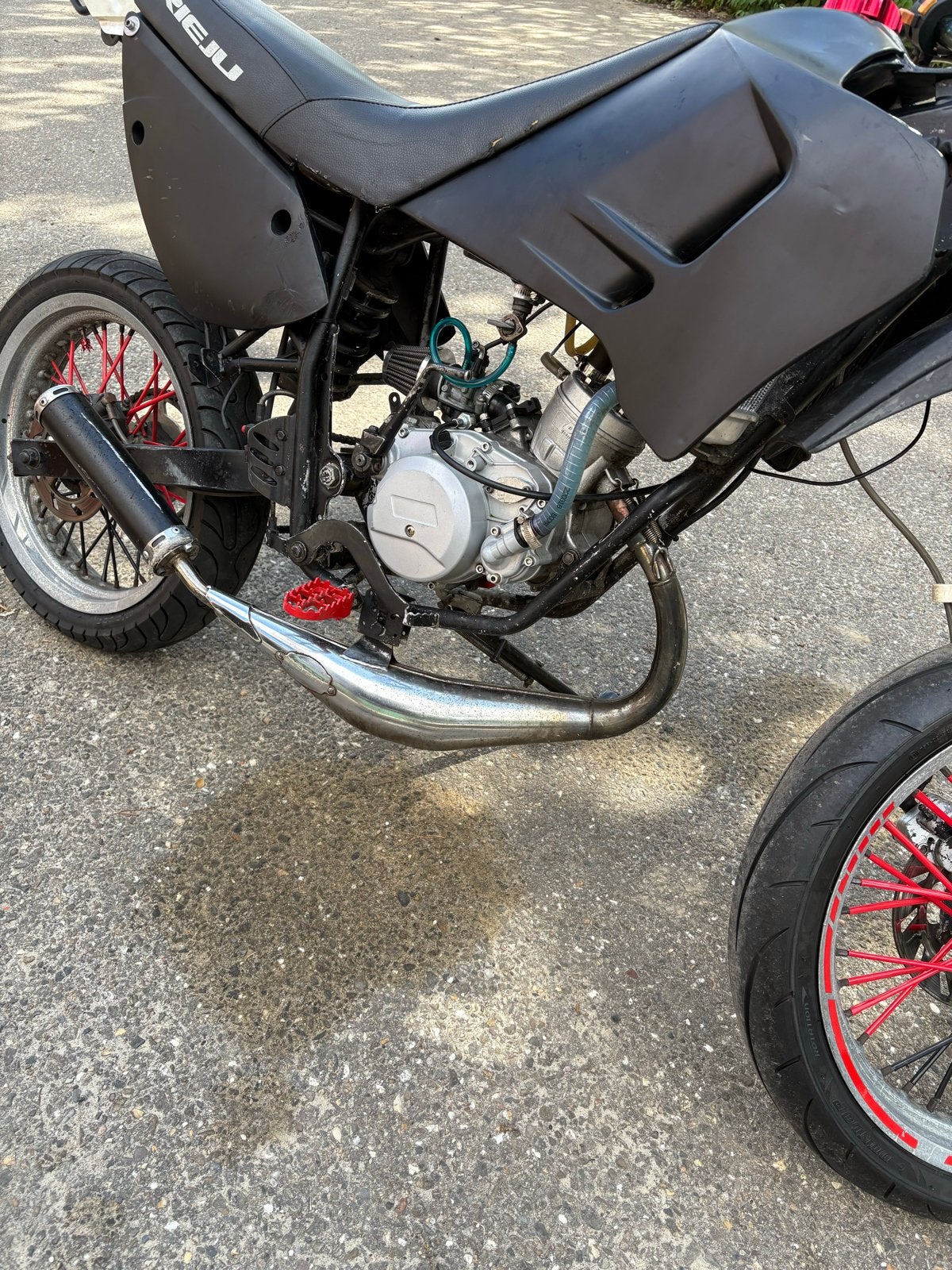 Rieju RR 50cc Brommer uit 2006 - Mooi en Goed Onderhouden, Fietsen en Brommers, Brommers | Tomos, Ophalen of Verzenden, Gebruikt