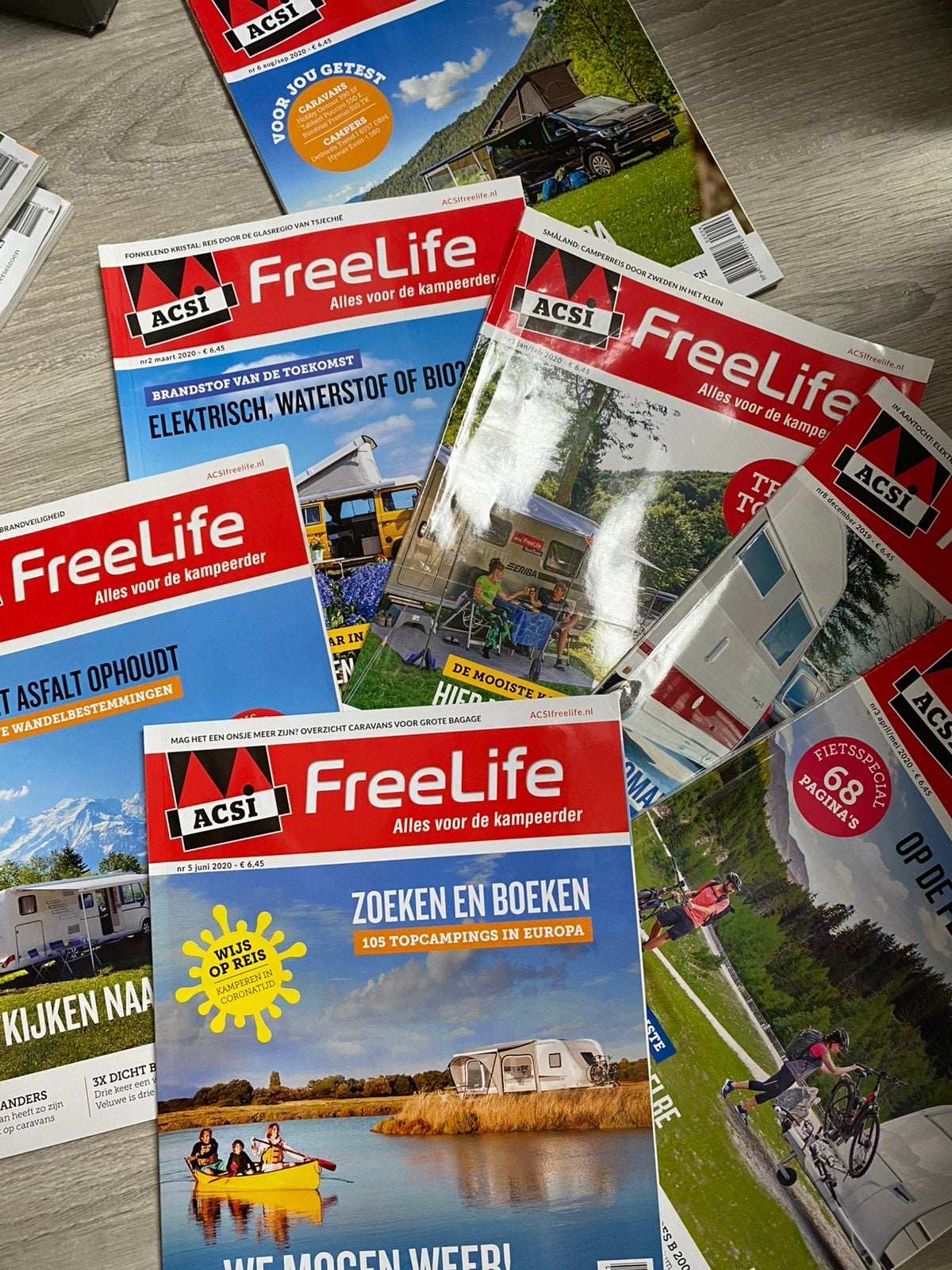 KCK ca 70 stuks  rond 2020 er jaren, Ophalen, Gelezen, Sport en Vrije tijd