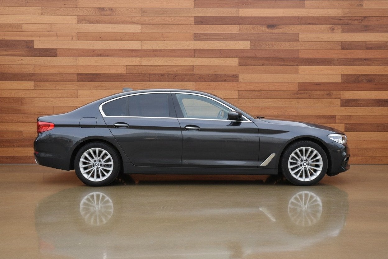 BMW 5 Serie 530e iPerformance High Executive | LUXURY LINE, Automaat, 1998 cc, Achterwielaandrijving, Gebruikt