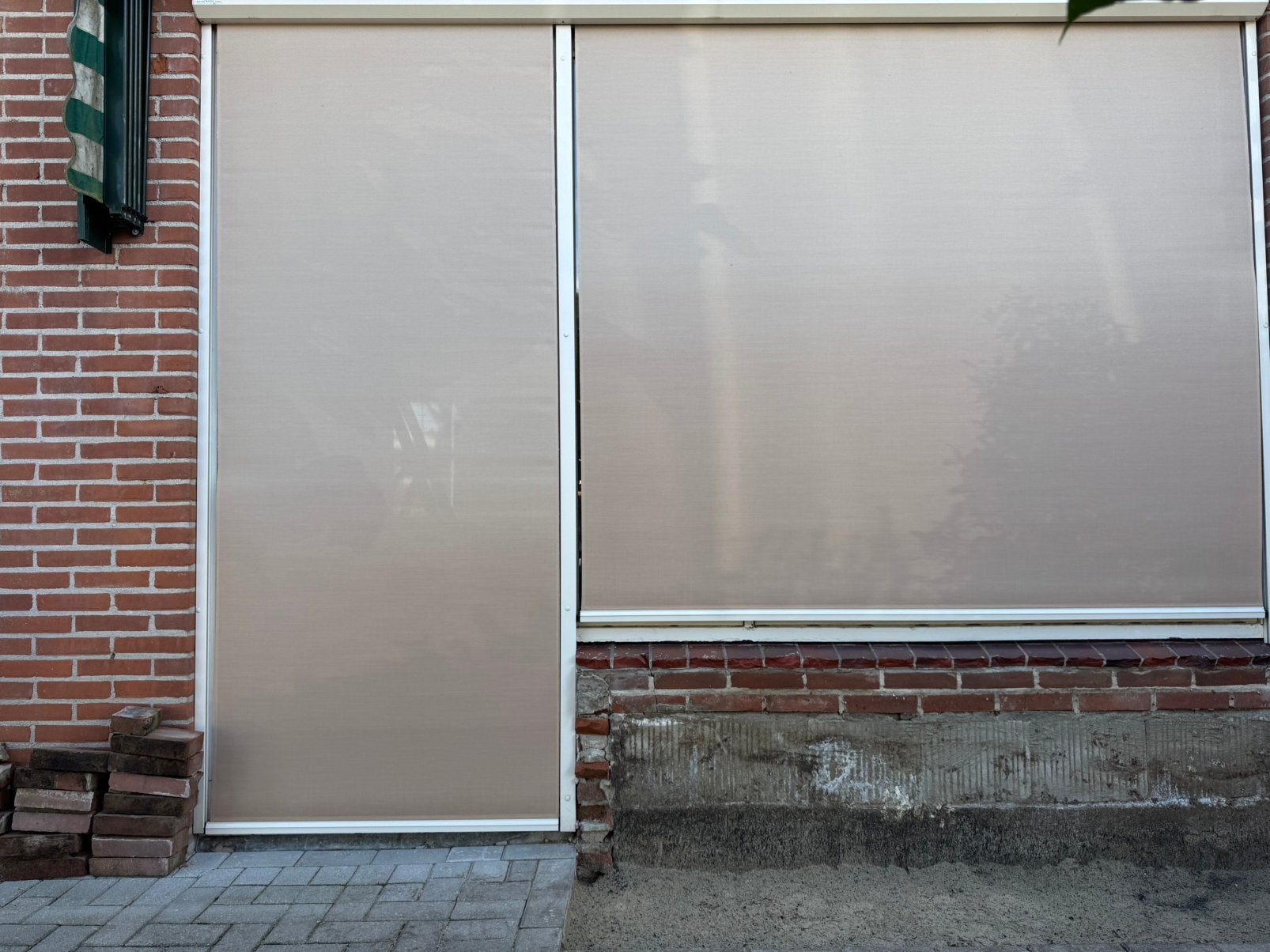 Beige screens, Tuin en Terras, Zonneschermen, Ophalen, Zo goed als nieuw, Screen