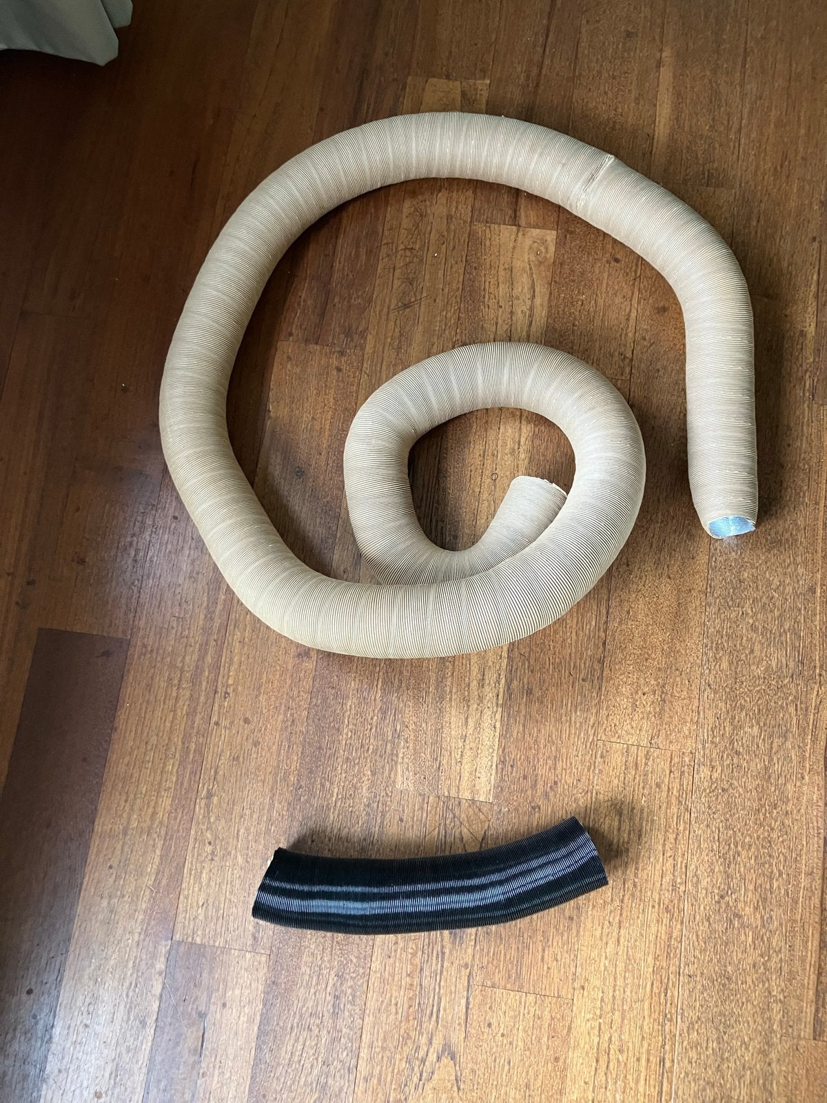Flexibele Kachelslang / Afvoerslang - Diameter 60 mm 2 meter, Ophalen, Nieuw