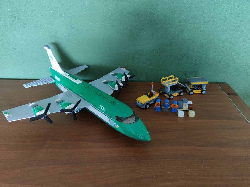Lego 7734: Cargo Plane *Nieuwe stickers*, Lego, Ophalen of Verzenden, Compleet, Complete set