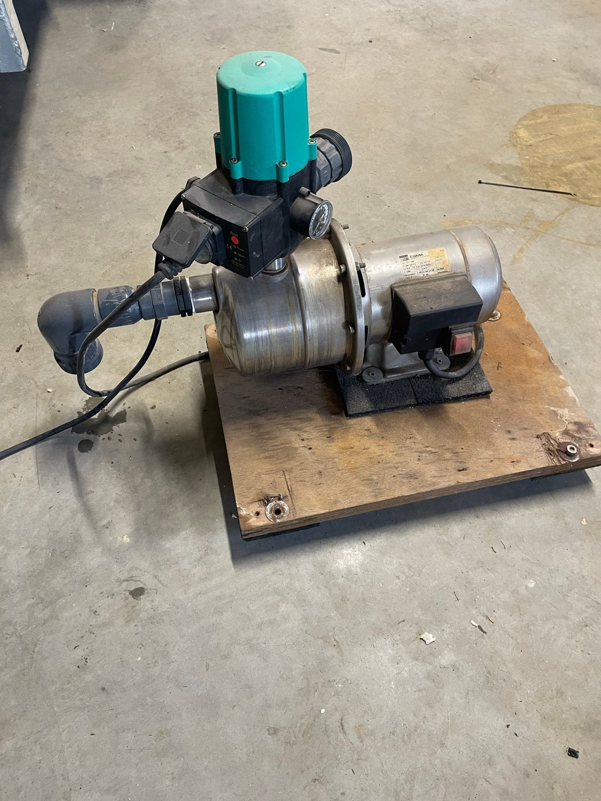 Beregeningspomp | Ebara G1 300, Ophalen, Gebruikt, Elektrisch, Hydrofoorpomp