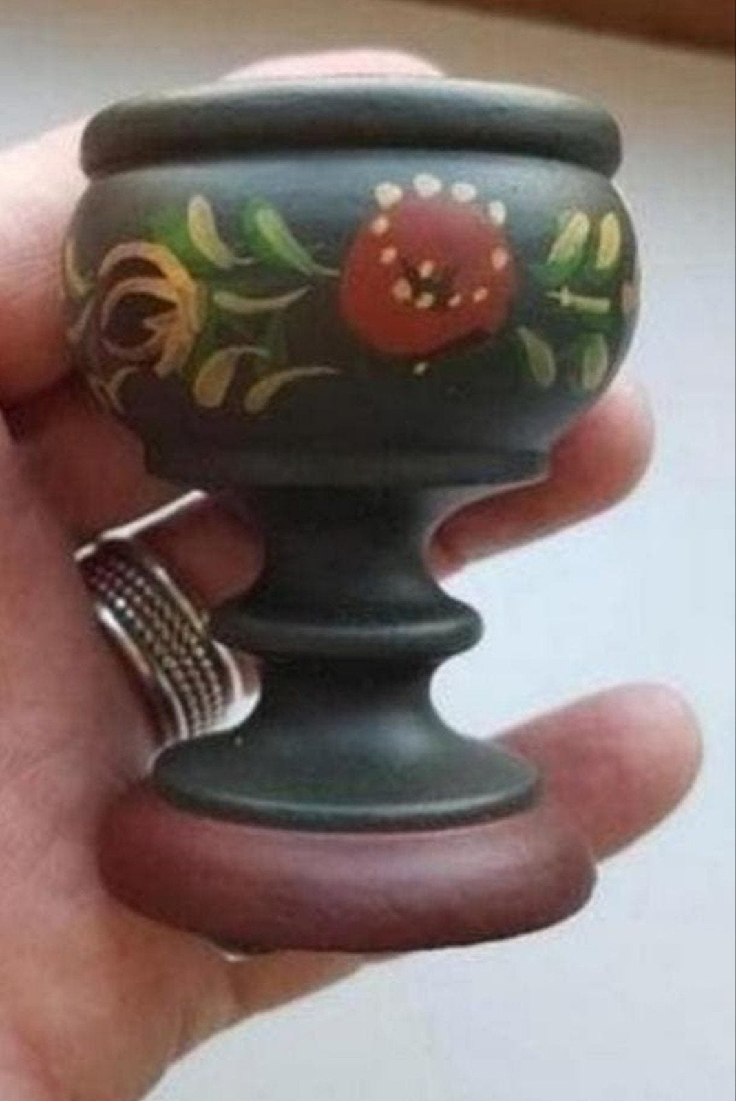 Vintage Hindeloopen eierdopje - Gemerkt 't Echte Hielper, Antiek en Kunst, Ophalen of Verzenden