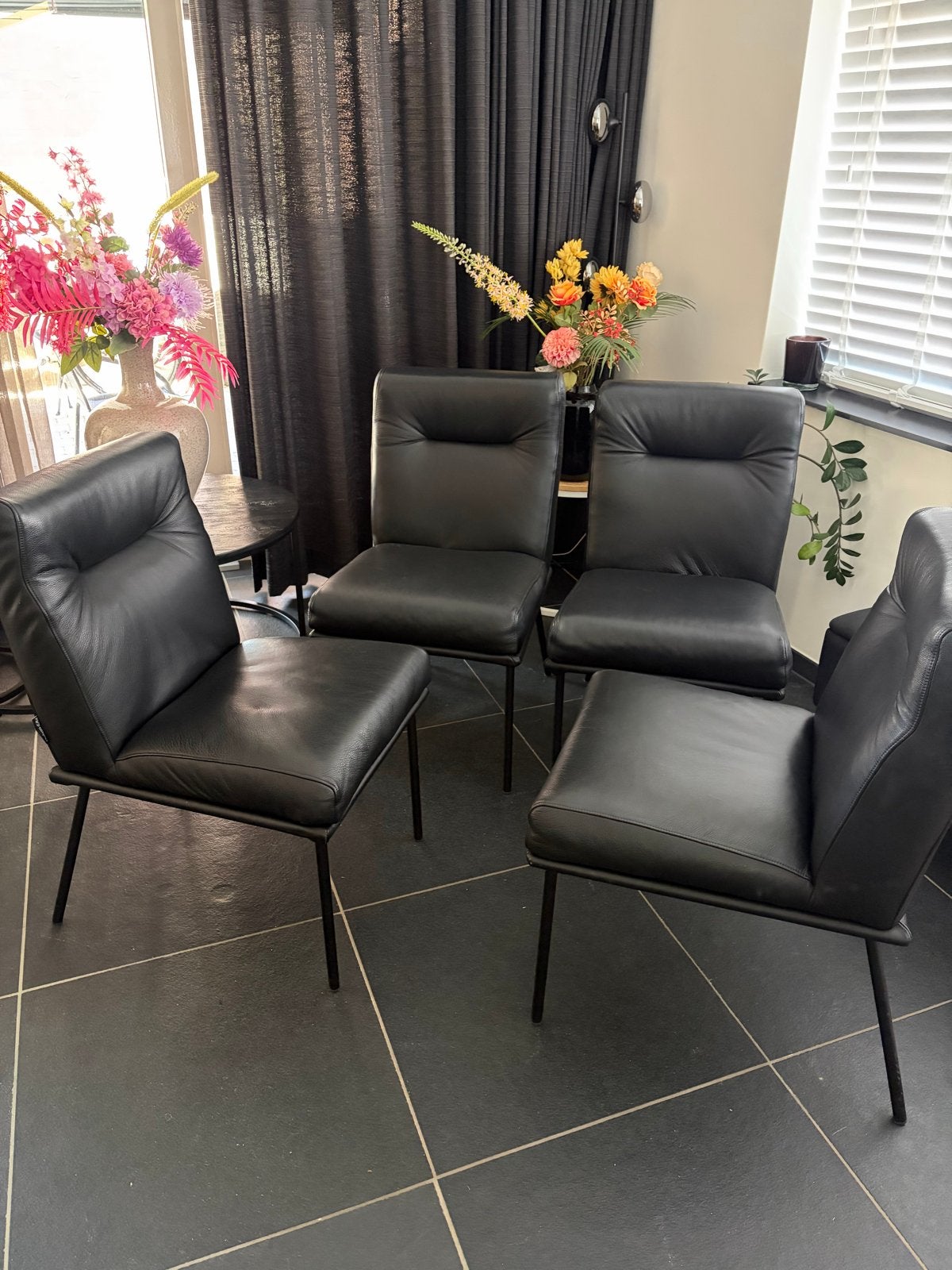 Chateau d'Ax stoelen - 4 stuks, zo goed als nieuw, Huis en Inrichting, Ophalen, Zwart, Leer, Zo goed als nieuw
