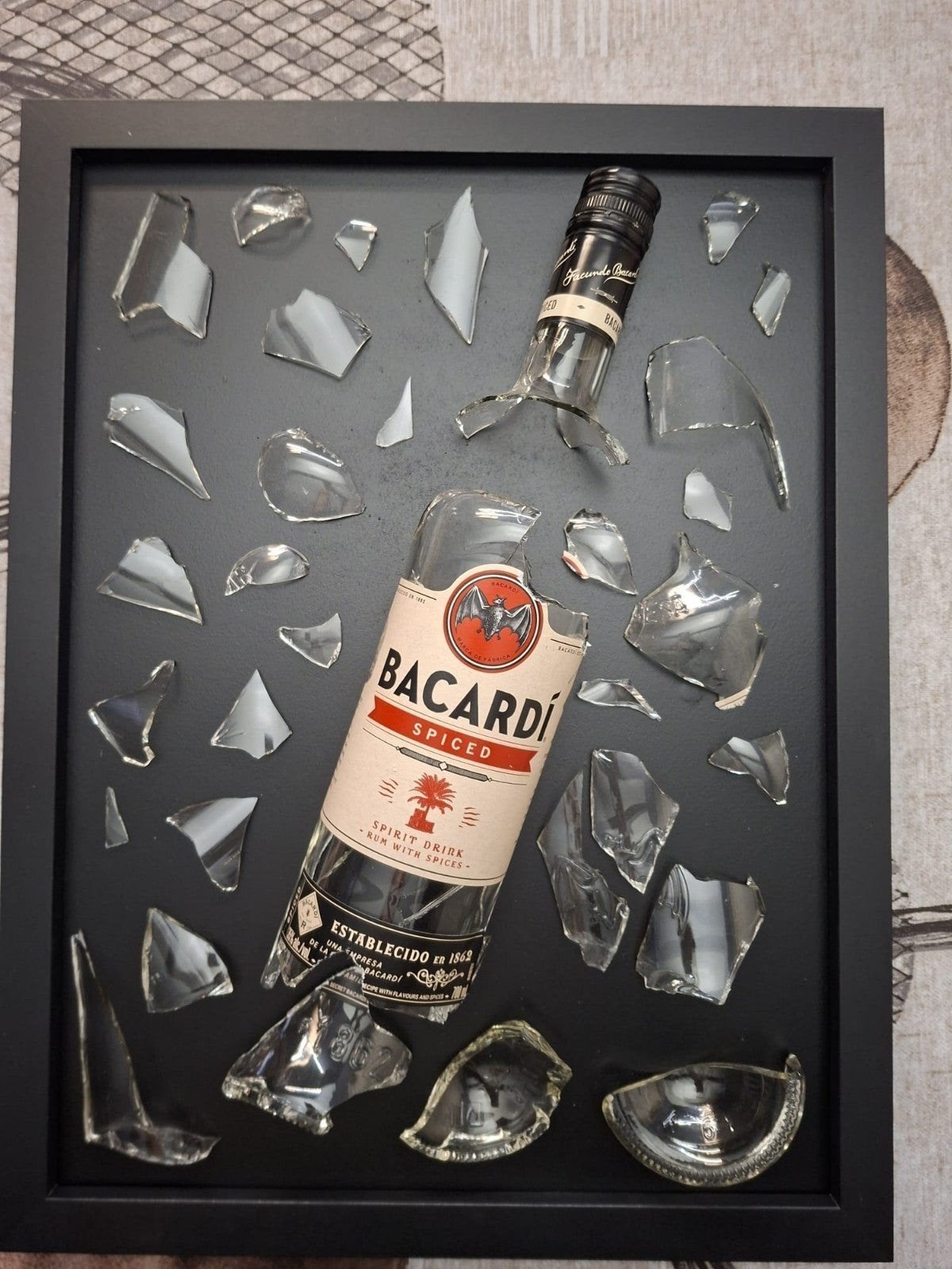 Bacardi spiced fles verwerkt in Epoxy, Ophalen of Verzenden