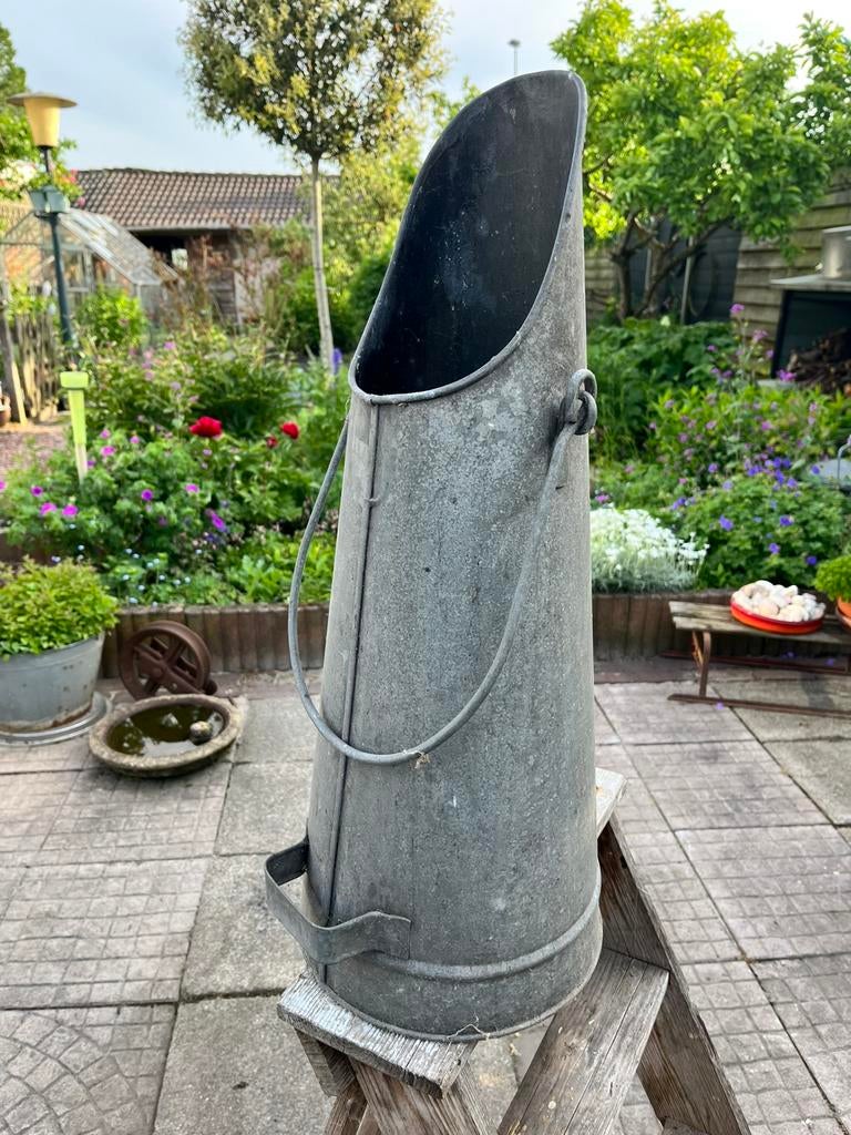Zinken kolenkit, Ophalen
