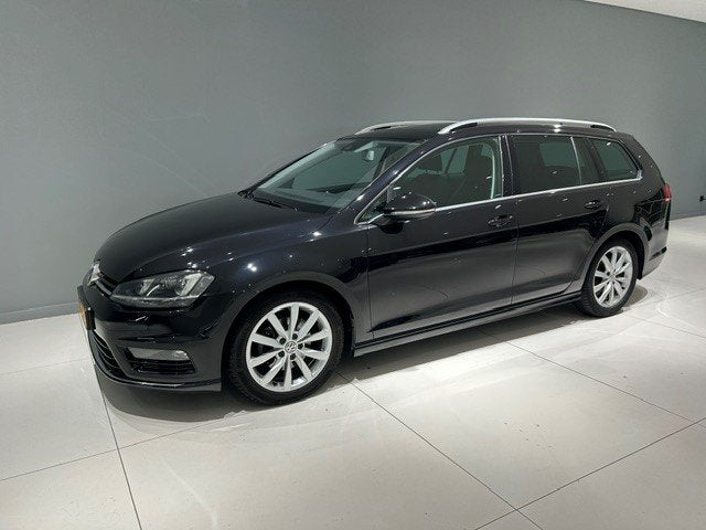 VOLKSWAGEN Golf Variant 1.4 TSI 150pk BMT Highline Pano LMV, Auto's, Voorwielaandrijving, Gebruikt, 4 cilinders, Parkeersensor