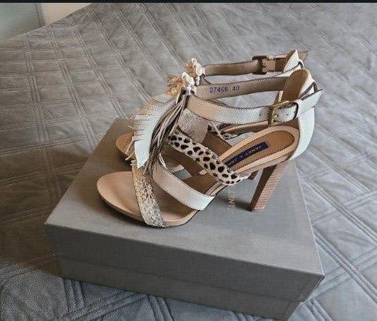 Janet, Janet hoge sandalen maat 40 nieuw, Beige, Nieuw, Onbekend, Sandalen of Muiltjes