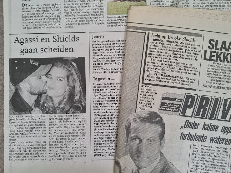 Berichten over actrice Brooke Shields (1983, 1999), Ophalen of Verzenden, 1980 tot heden, Knipsel(s)