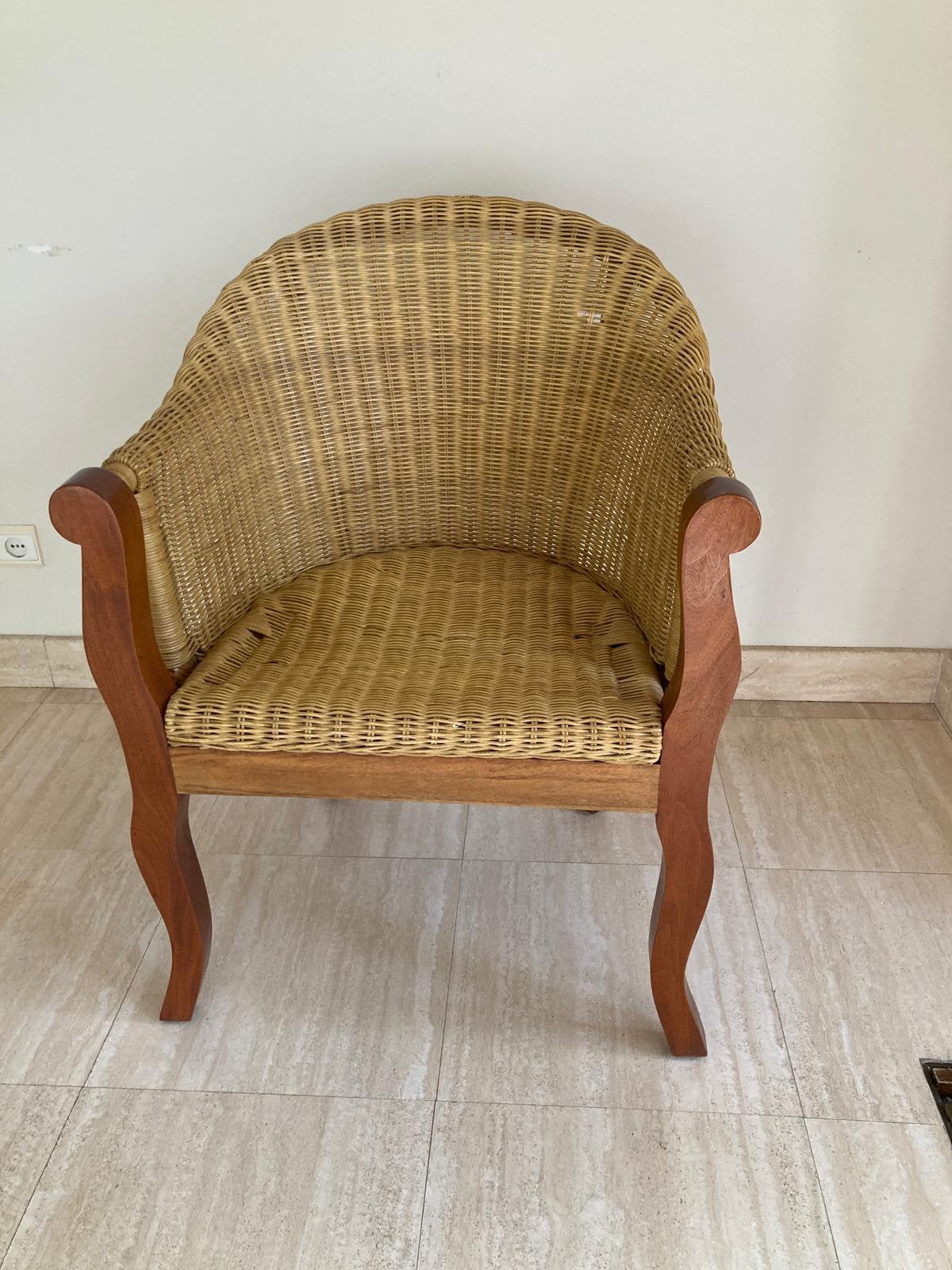 Rotan stoel met hout, Huis en Inrichting, Ophalen, Zo goed als nieuw, Hout, Eén
