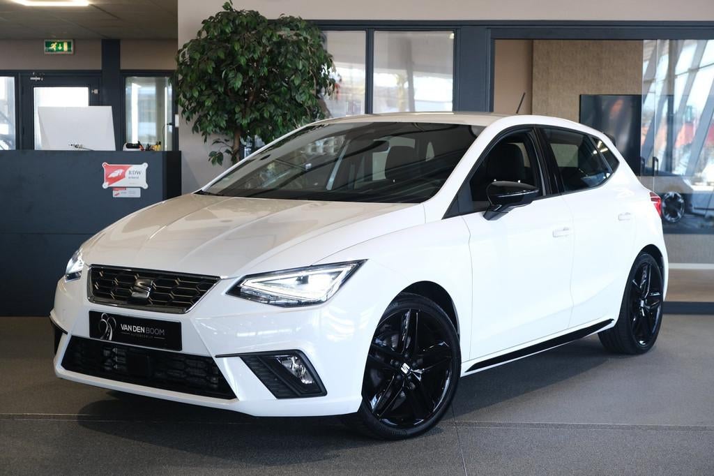Seat Ibiza 1.0 EcoTSI FR 110PK Black Edition Virtual Led Nav, Voorwielaandrijving, Stof, Gebruikt, 580 kg