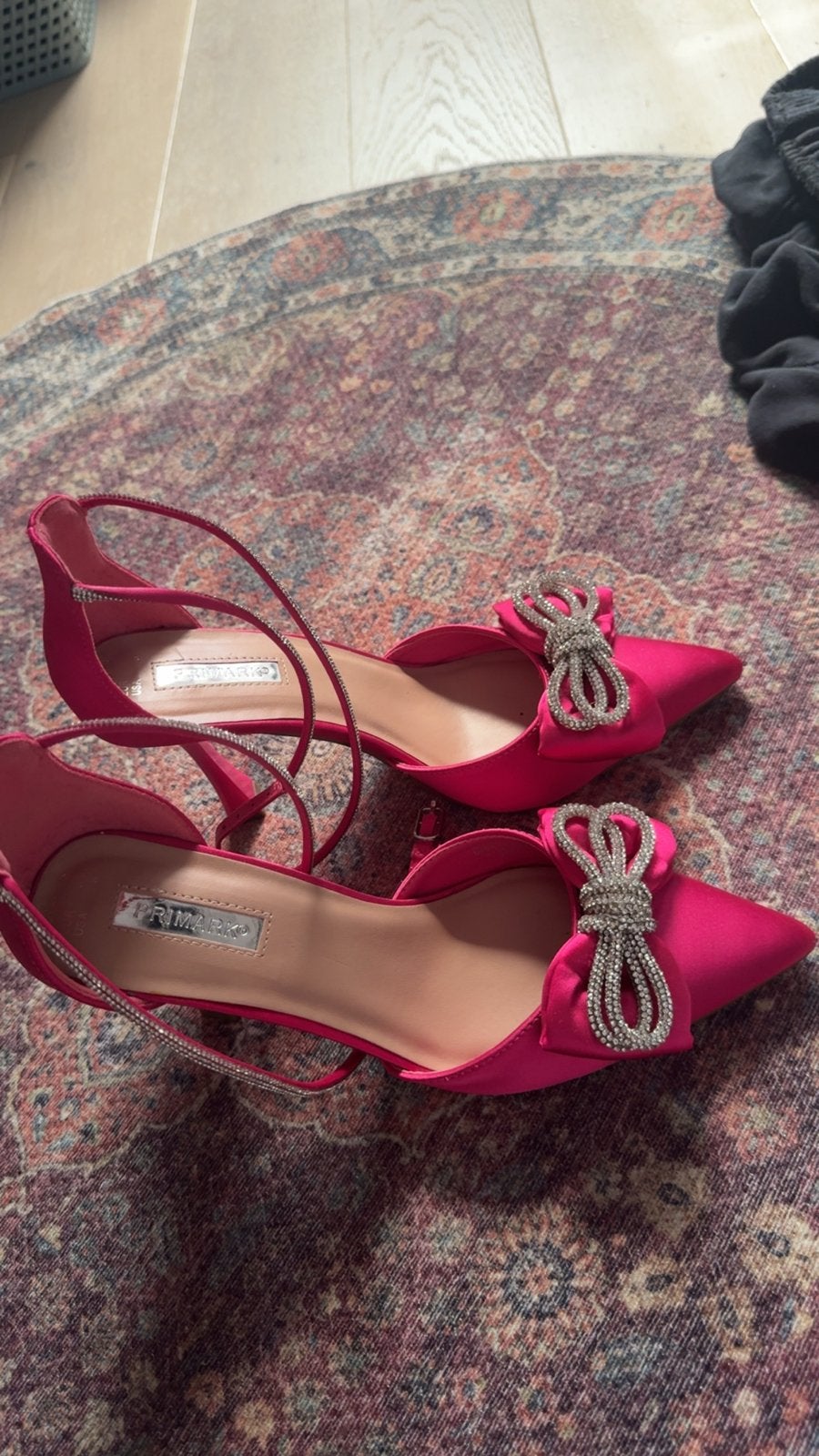 Roze Primark Hakken met Strik en Strass, Ophalen of Verzenden, Nieuw, Roze, Pumps