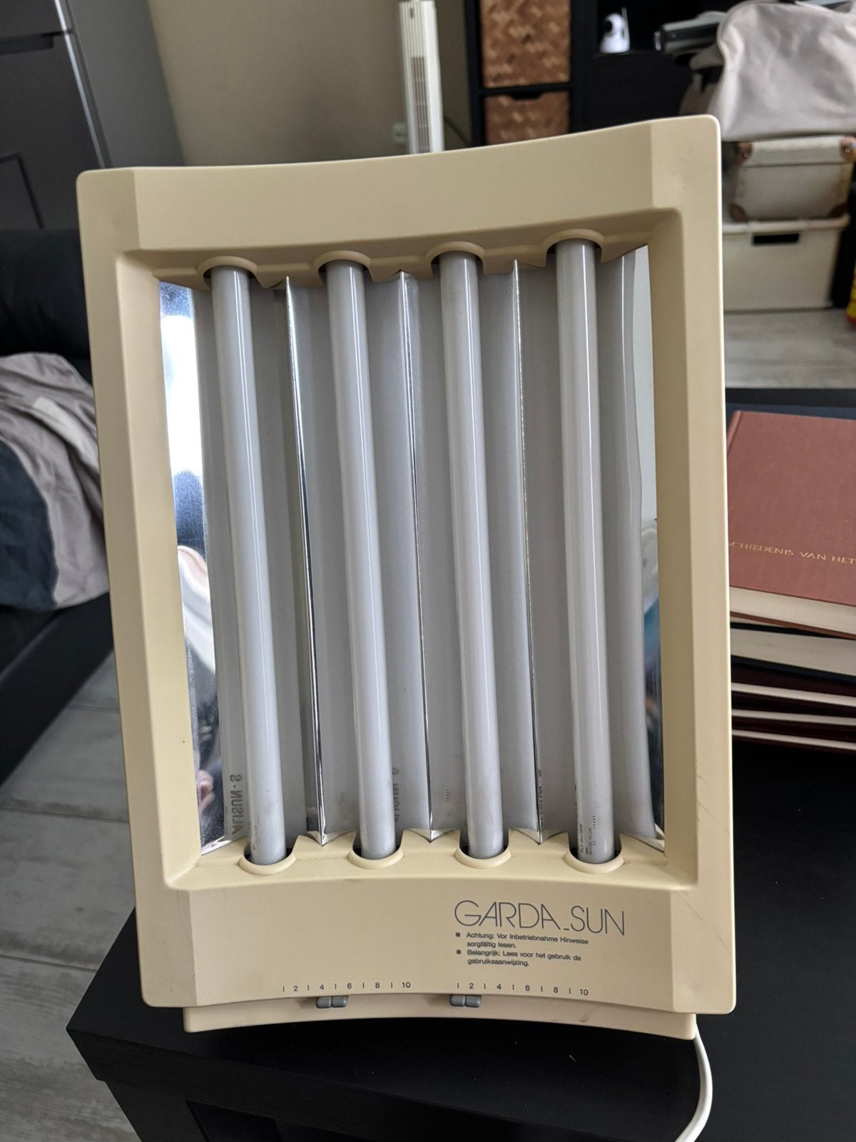 Garda Sun Gezichtsbruiner - Compact en Efficiënt, Witgoed en Apparatuur, Zonnebanken en Gezichtsbruiners, Ophalen, Gebruikt, Gezichtsbruiner