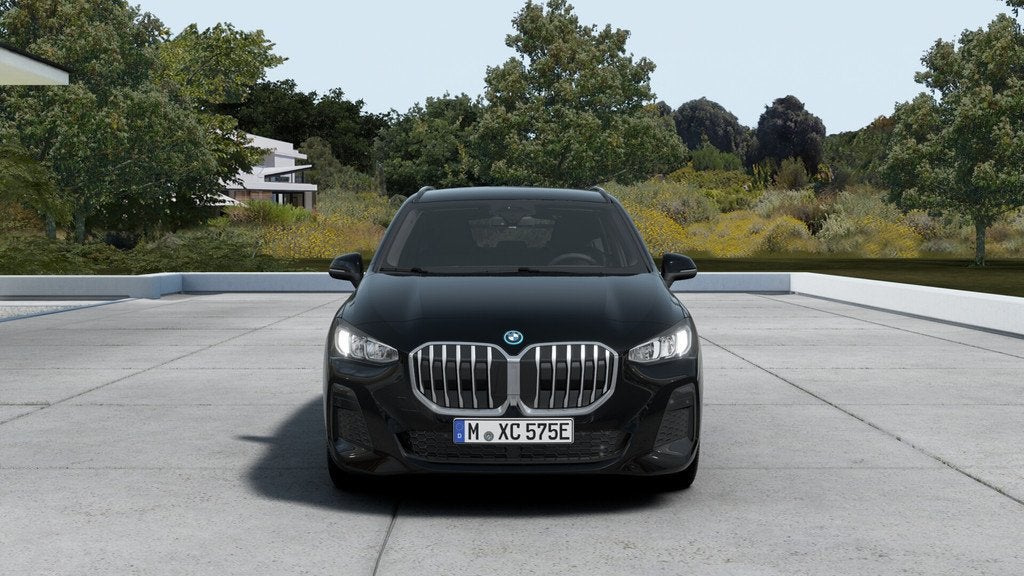 BMW 2 Serie Active Tourer 225e xDrive M Sport Automaat / Tre, Auto's, BMW, Automaat, 1800 kg, Zwart, Elektrische stoelverstelling