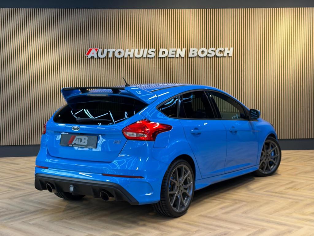 Ford Focus 2.3 RS 350PK - Recaro RS stoelen - Nieuwstaat!, Gebruikt, 4 cilinders, Blauw, 2261 cc