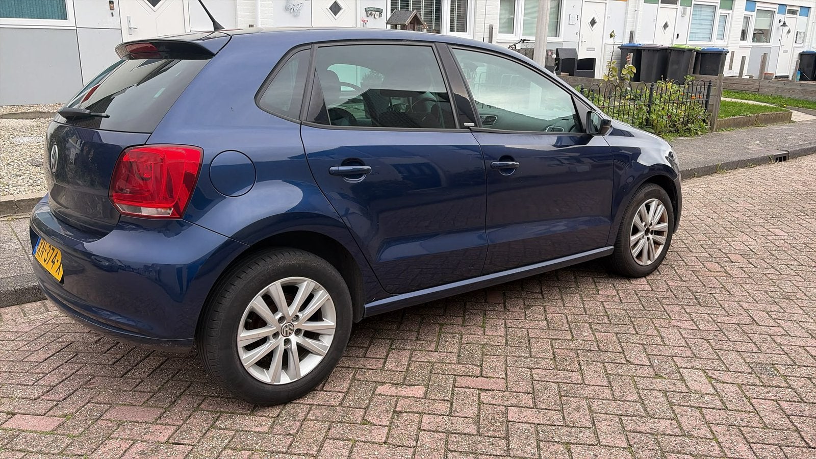 Volkswagen Polo 1.2 51KW 2011 Blauw, Voorwielaandrijving, 40 €/maand, Zwart, Blauw