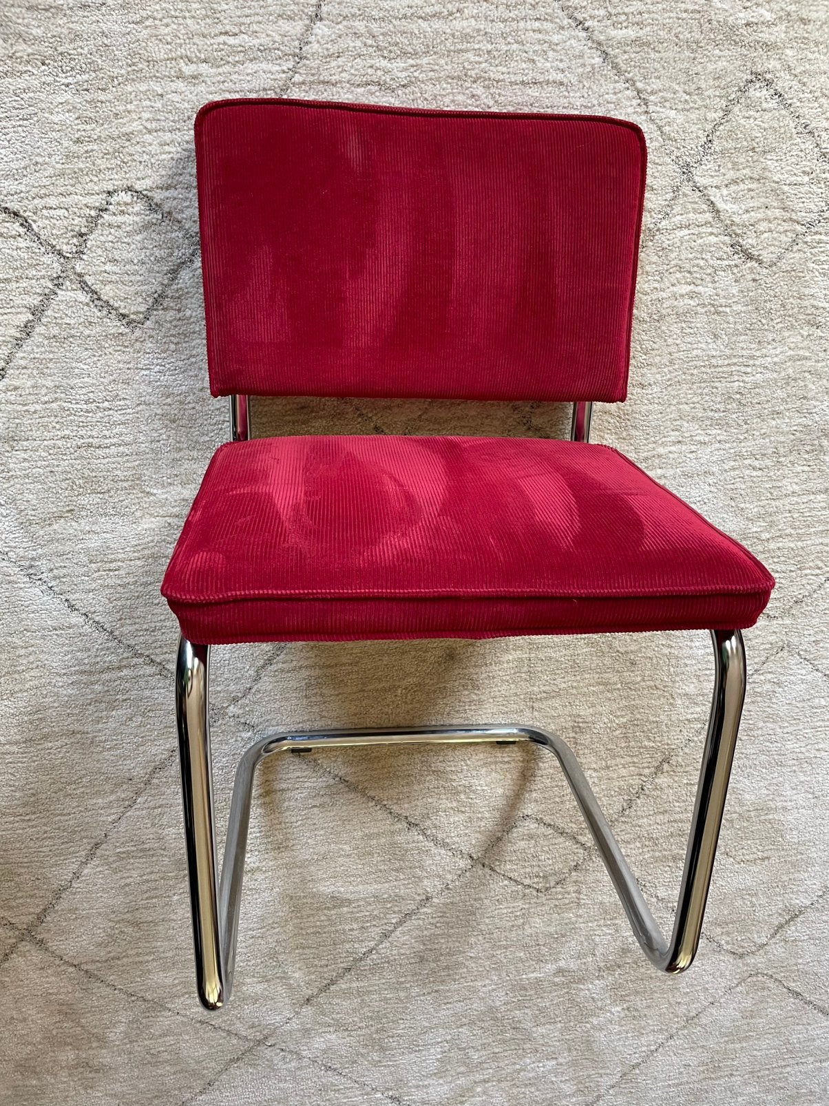 Set Bruut Ridge Rib rood design eetkamer stoelen, Ophalen, Bruut Ridge, Zo goed als nieuw, Vier