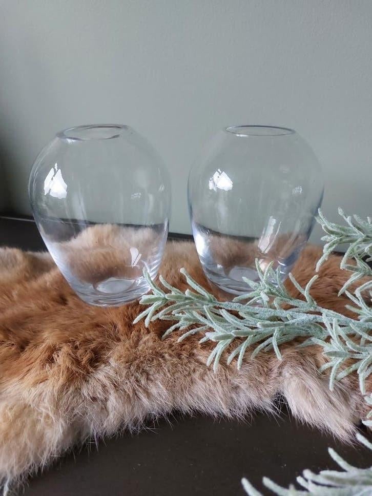 Vaas bolvazen helder glas 2 stuks vazen geslepen rand Nieuw, Ophalen of Verzenden, Nieuw, Glas, 15 cm